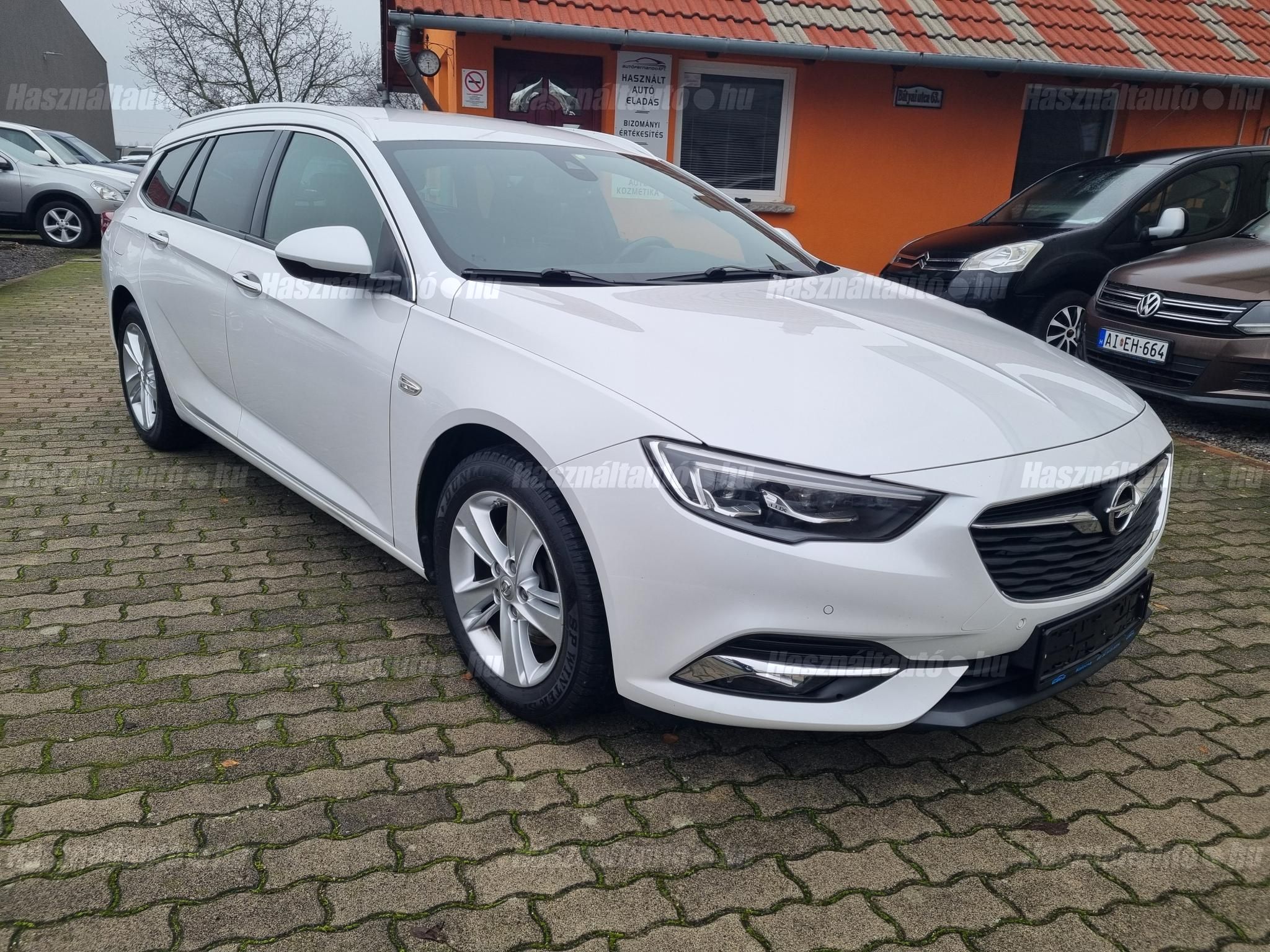 OPEL INSIGNIA 2018/9 - 1