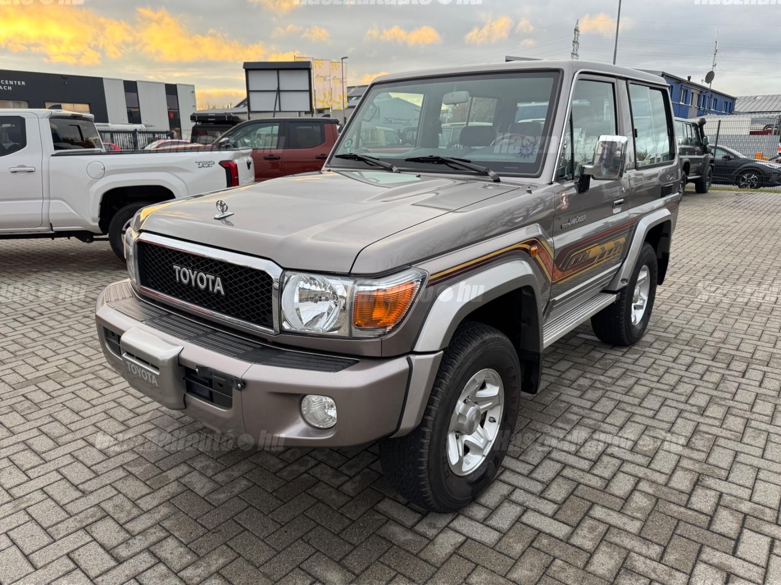 TOYOTA LAND CRUISER 2022 - 1