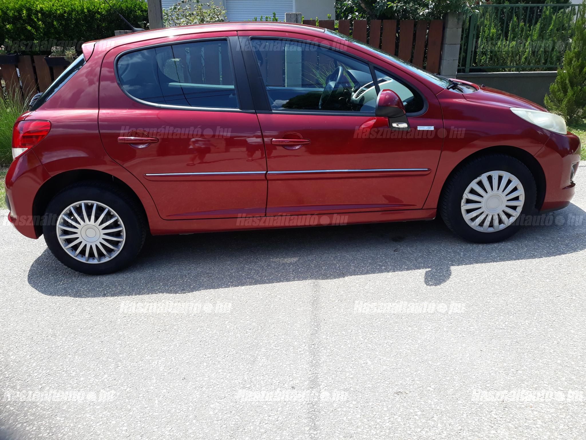 PEUGEOT 207 2010 - 1