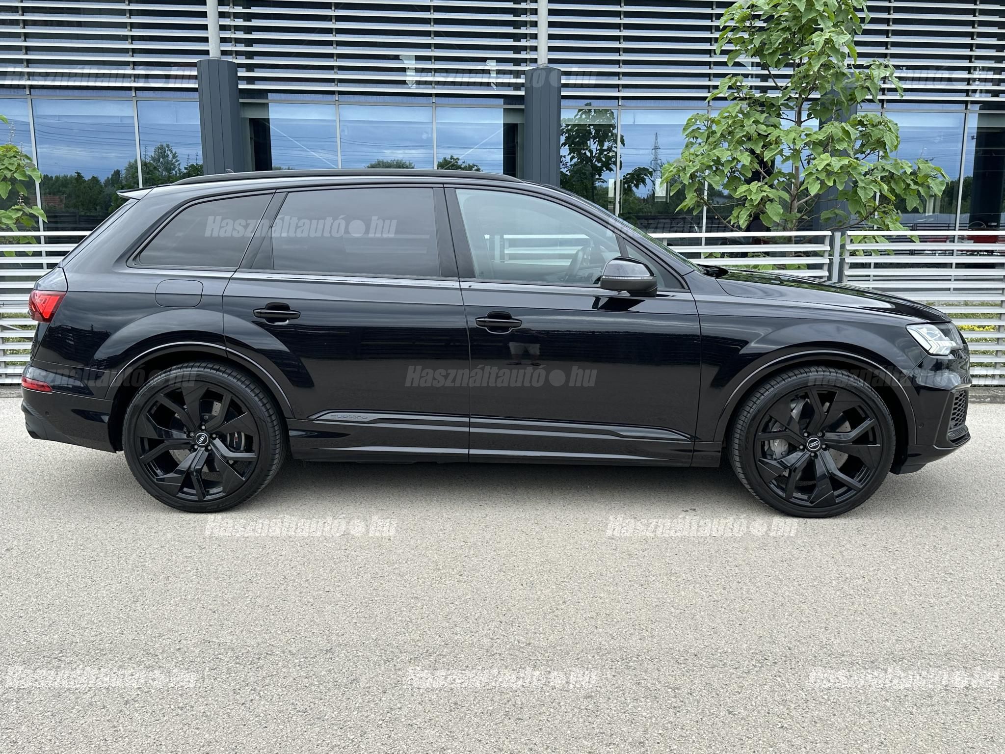 AUDI Q7 2020 - 1