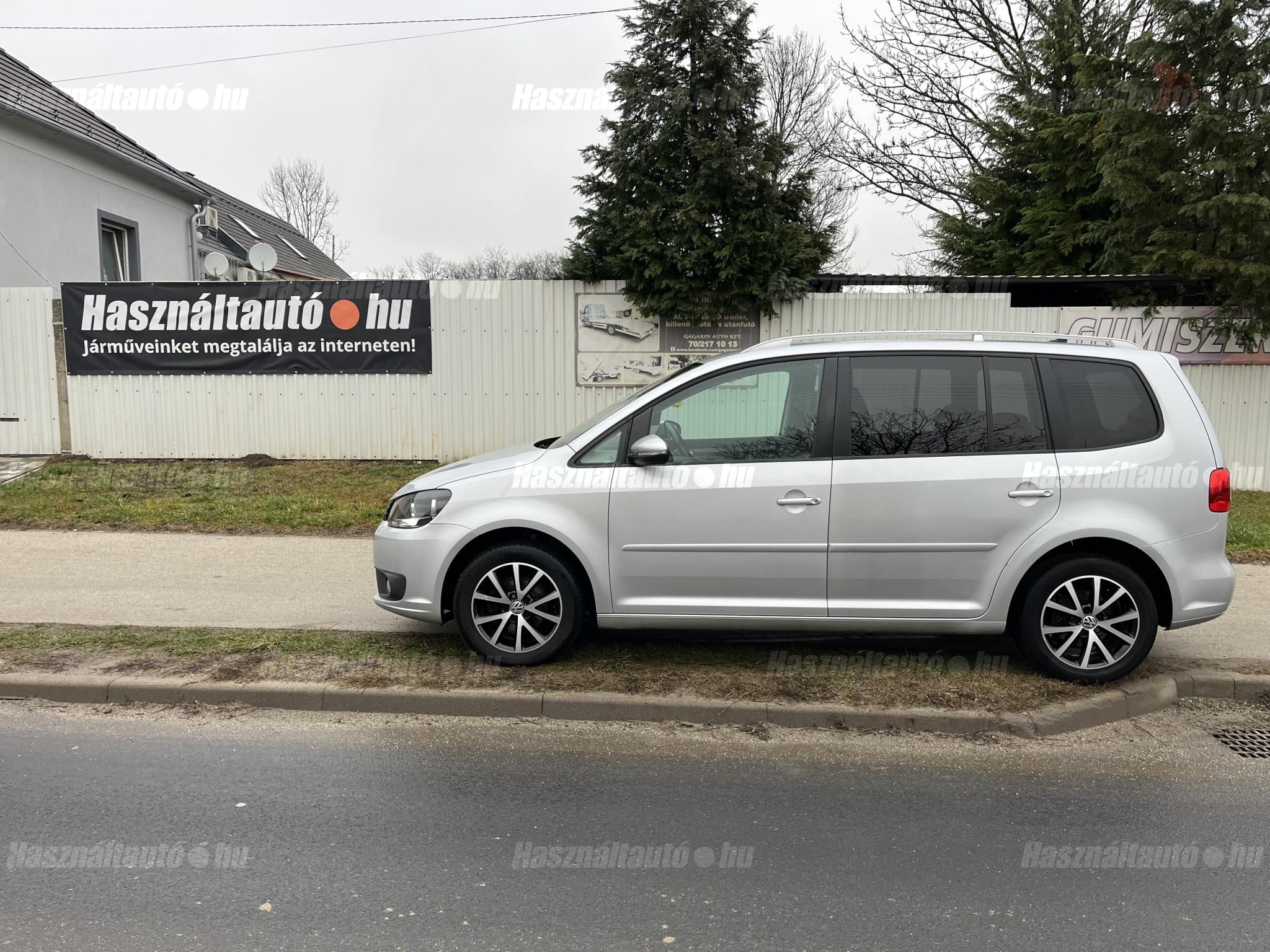 VOLKSWAGEN TOURAN 2012/9 - 1