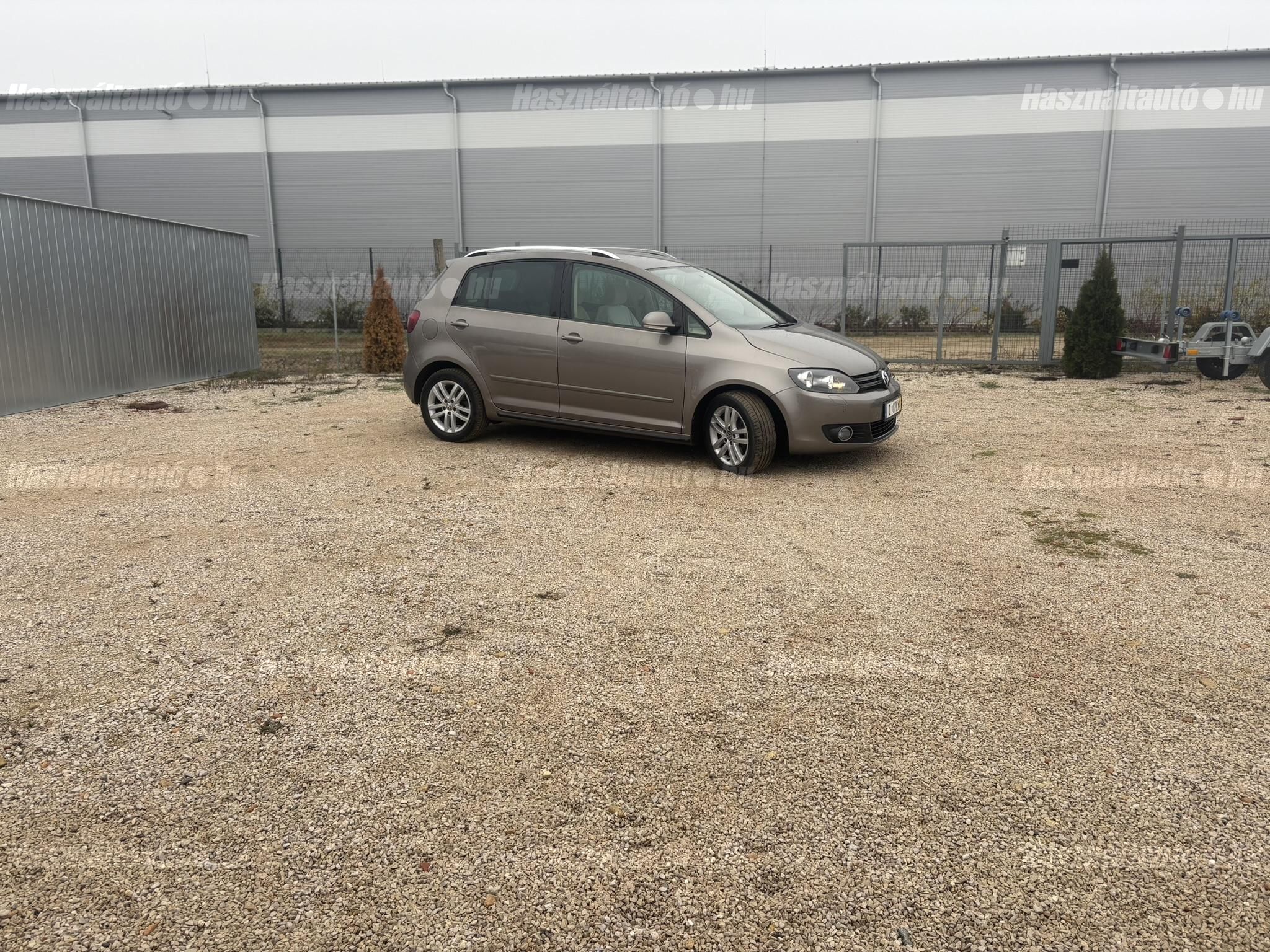 VOLKSWAGEN GOLF PLUS 2010/8 - 1