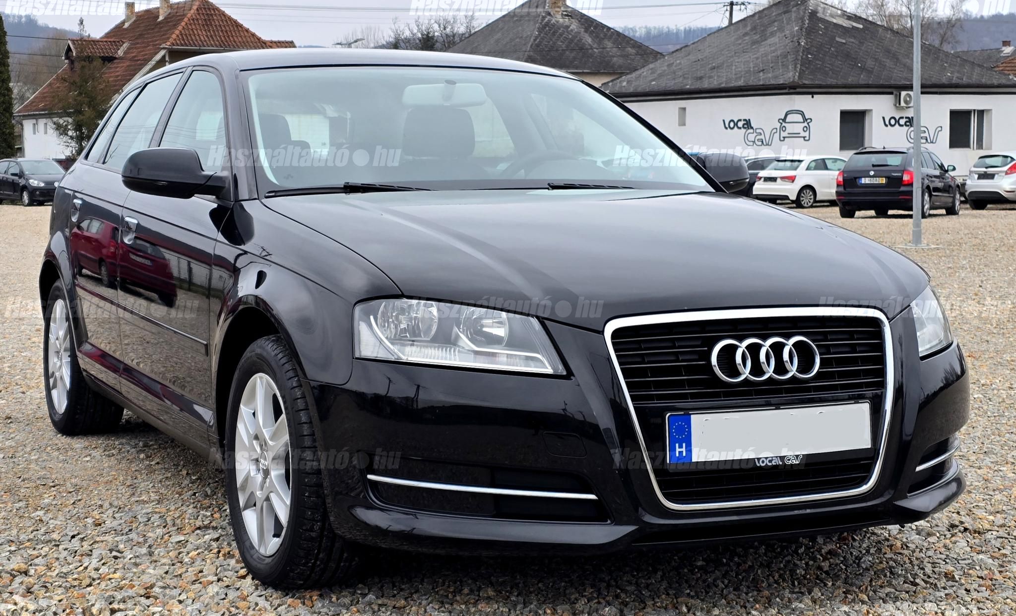 AUDI A3 2010/10 - 1