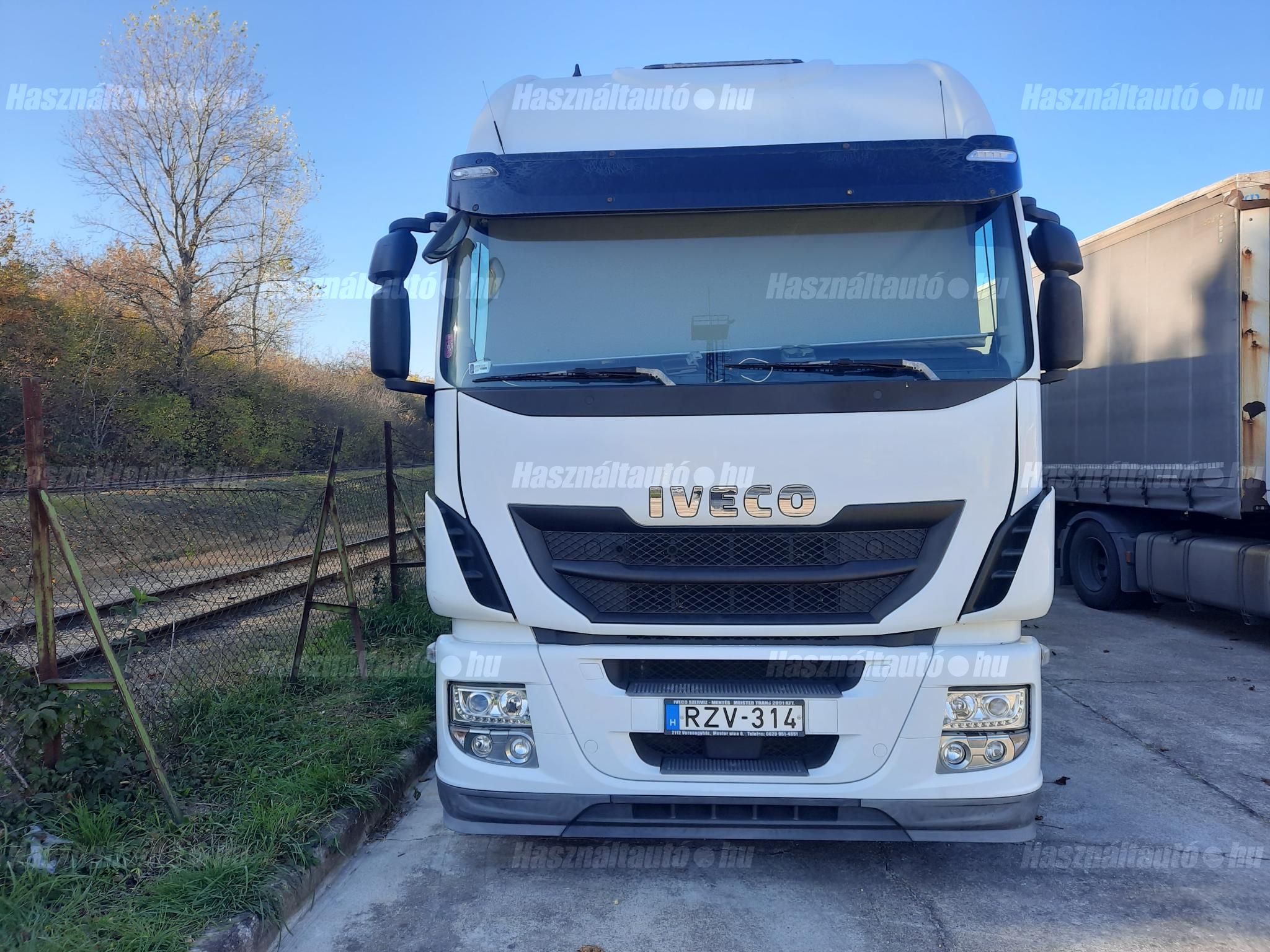 IVECO 2015/9 - 1
