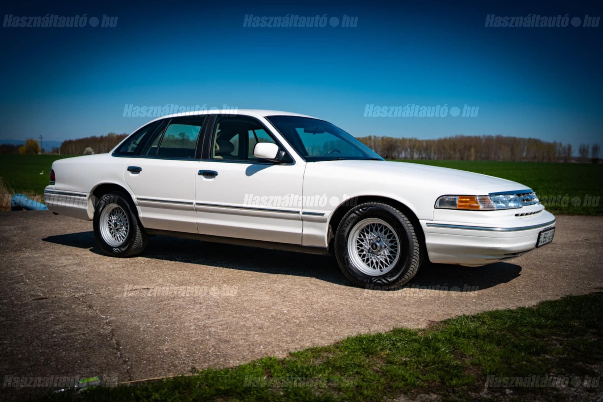 FORD CROWN VICTORIA 1997 - 1