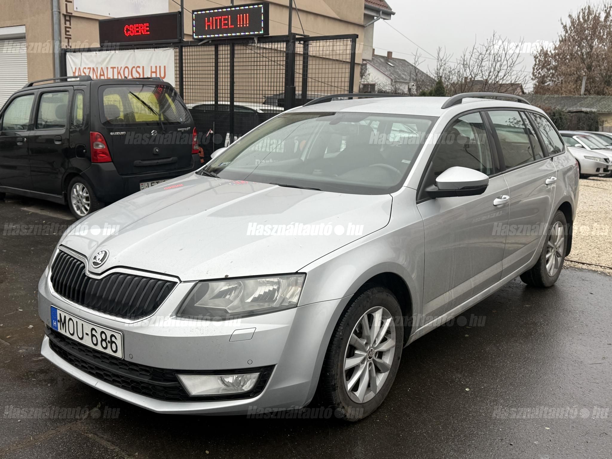 SKODA OCTAVIA 2013/12 - 1