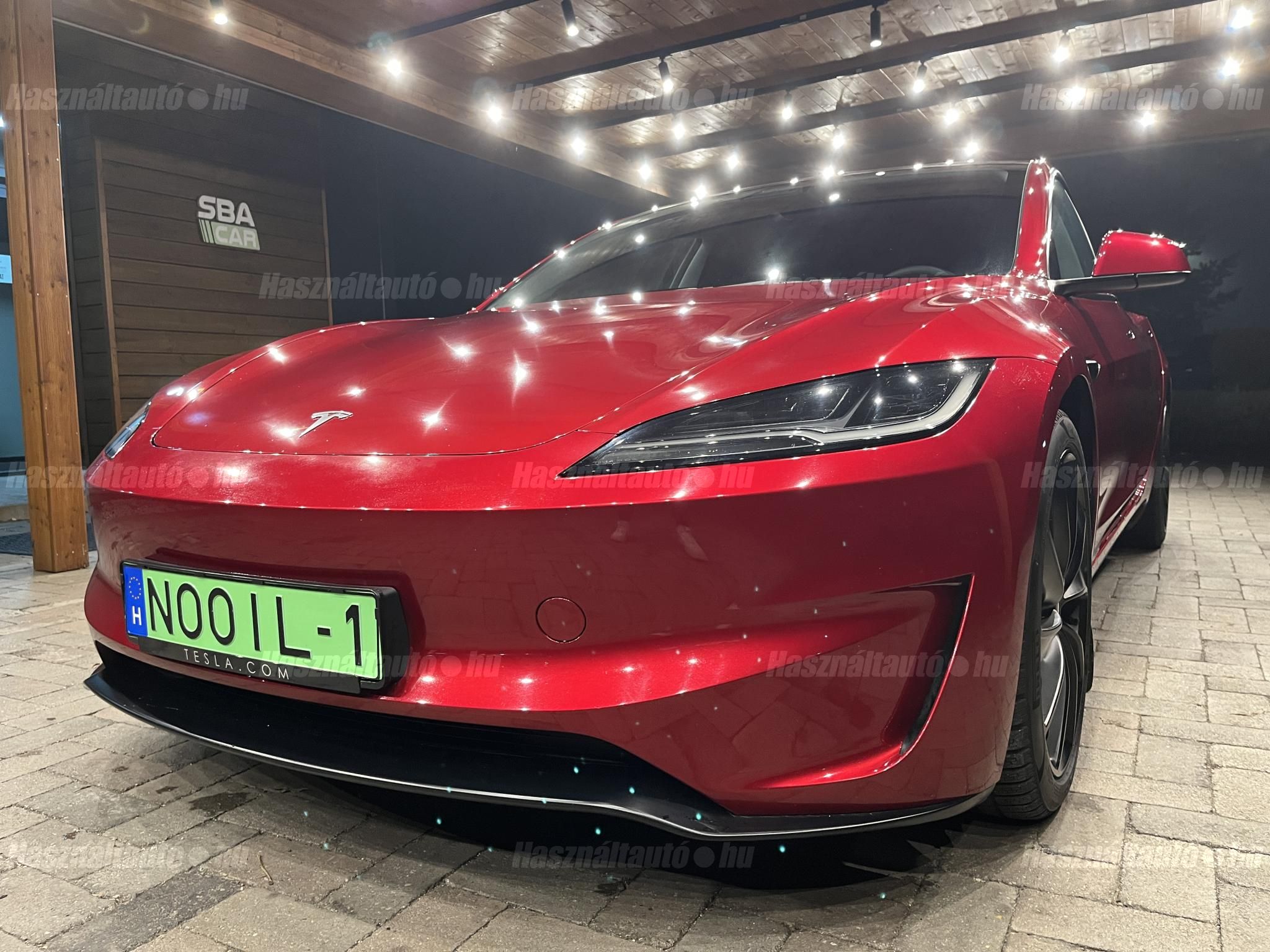 TESLA MODEL 3 2024/6 - 1