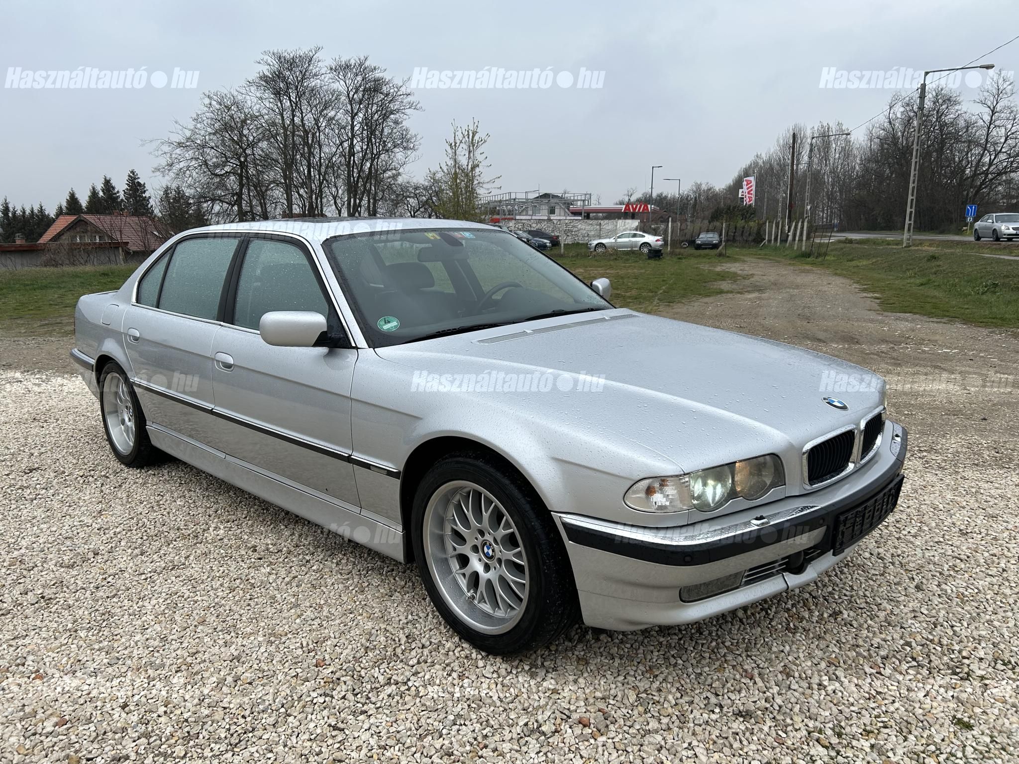 BMW 740 2000/12 - 1