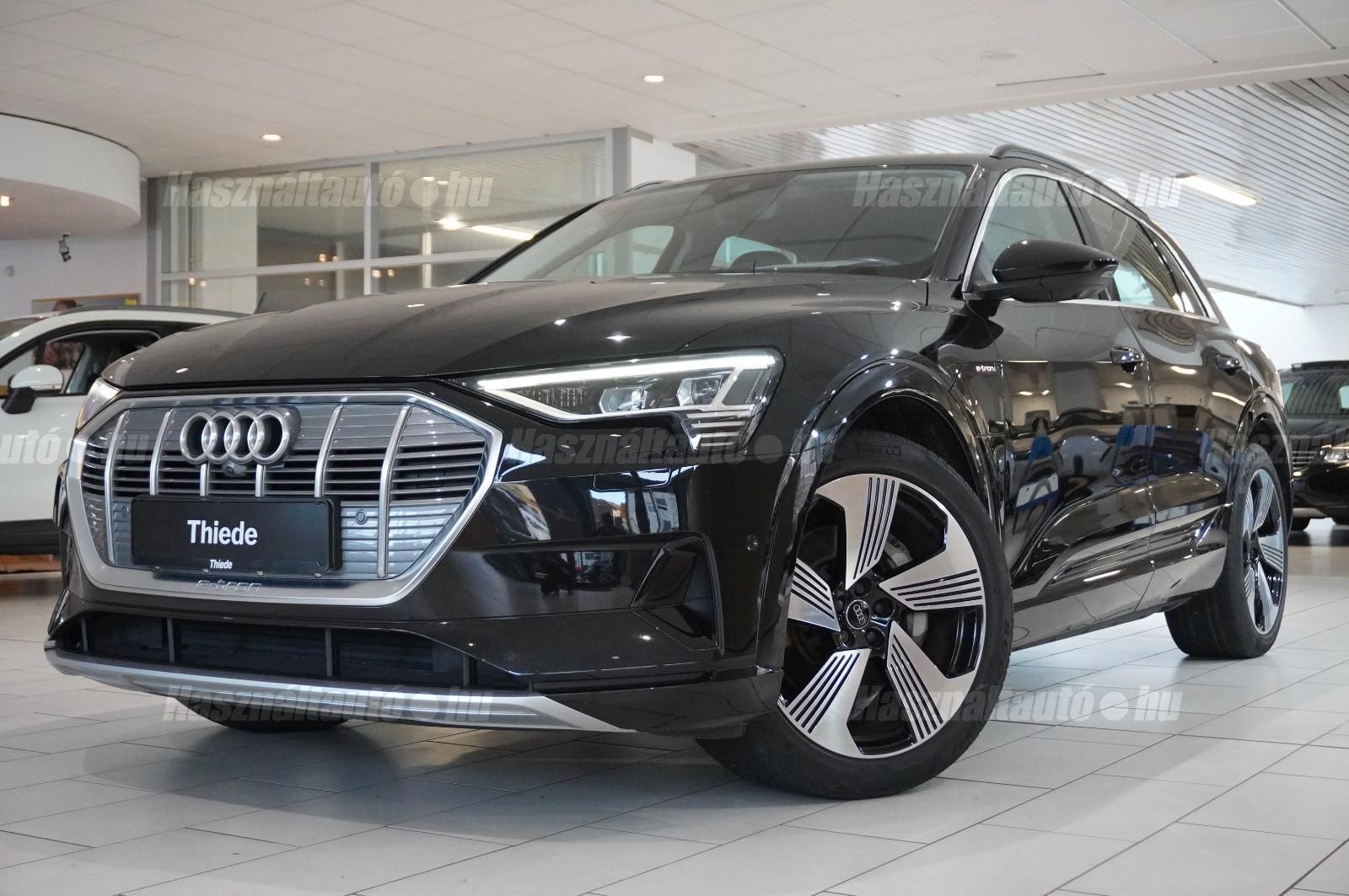 AUDI E-TRON 2020 - 1