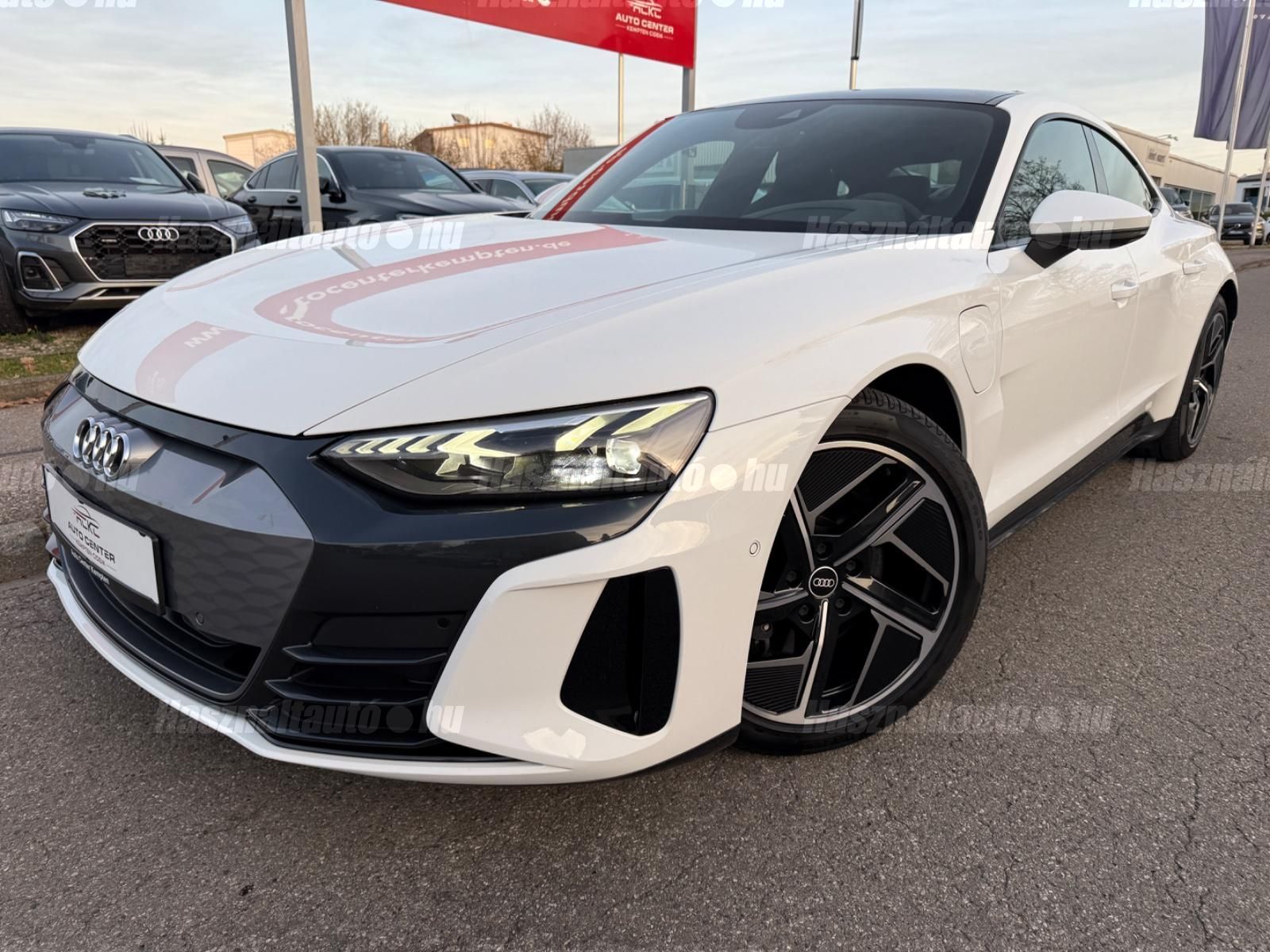 AUDI E-TRON GT 2021 - 1