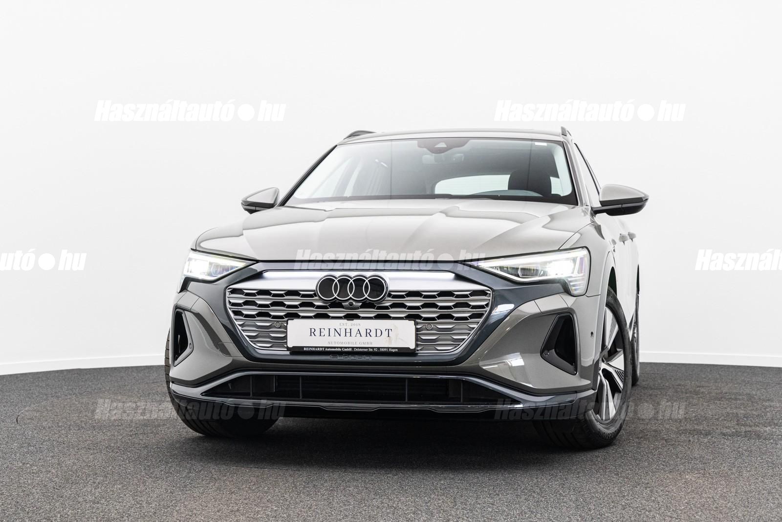 AUDI Q8 2023 - 1