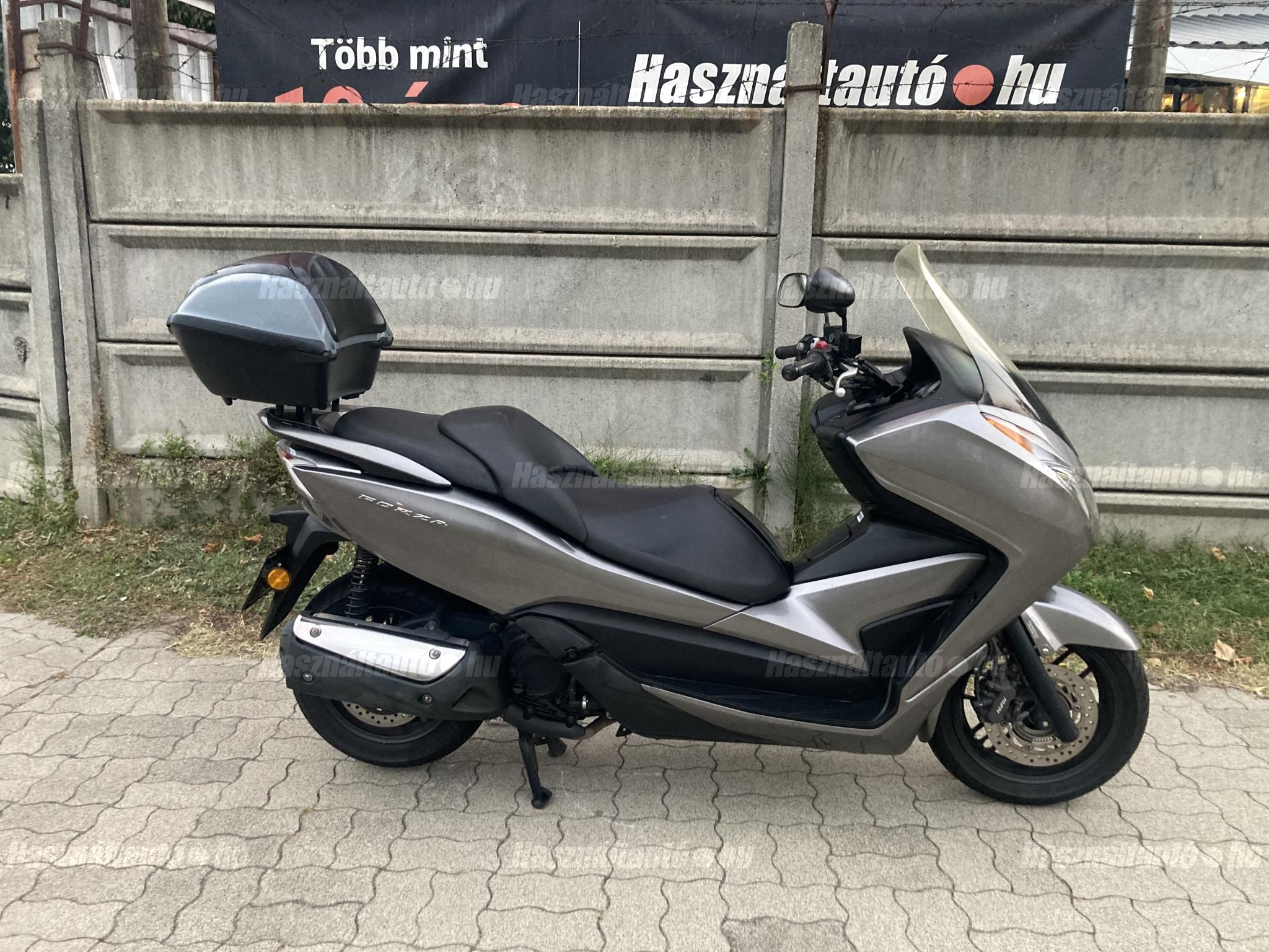 HONDA FORZA 300 2015 - 1