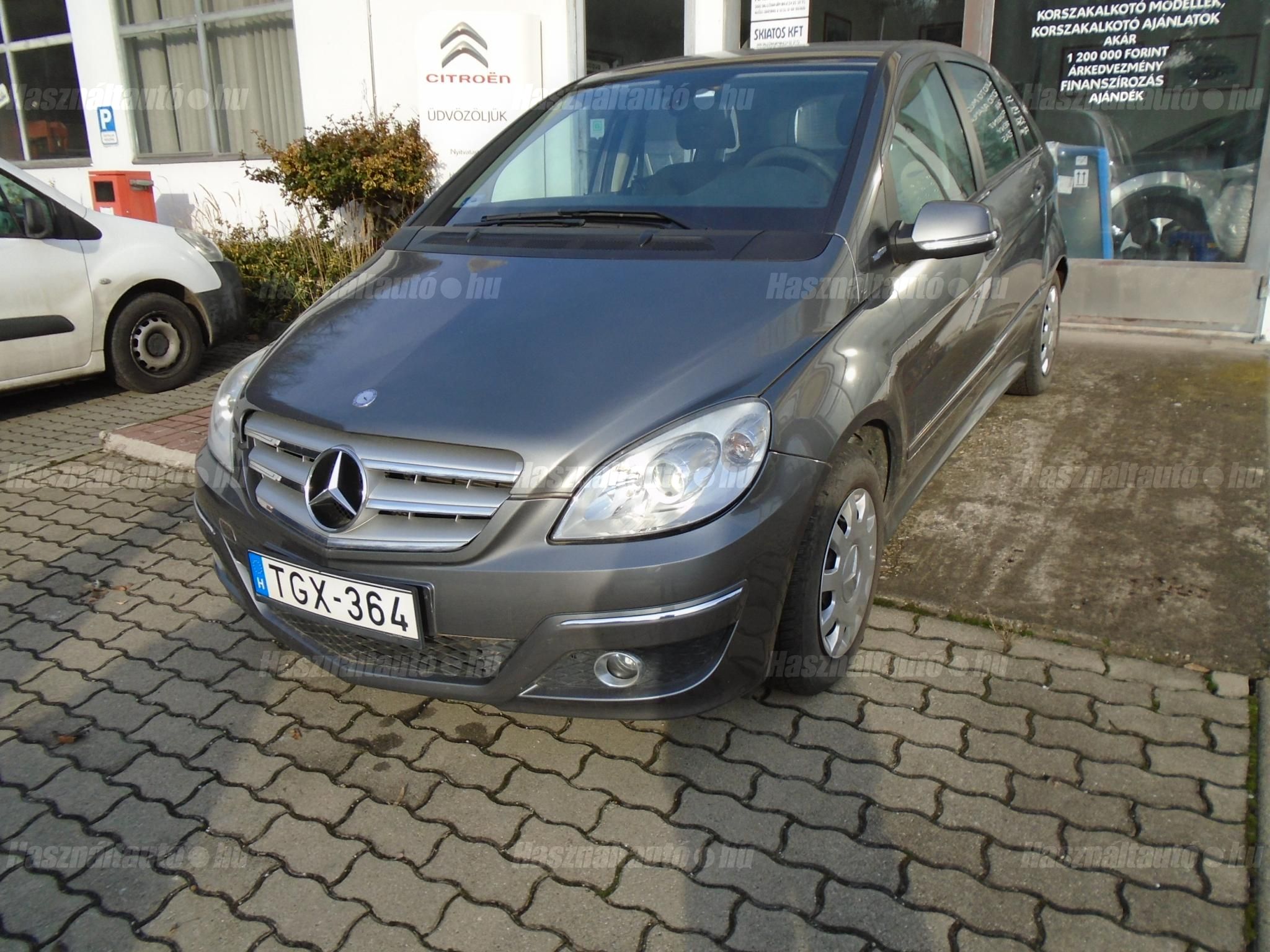 MERCEDES-BENZ B 160 2010/5 - 1