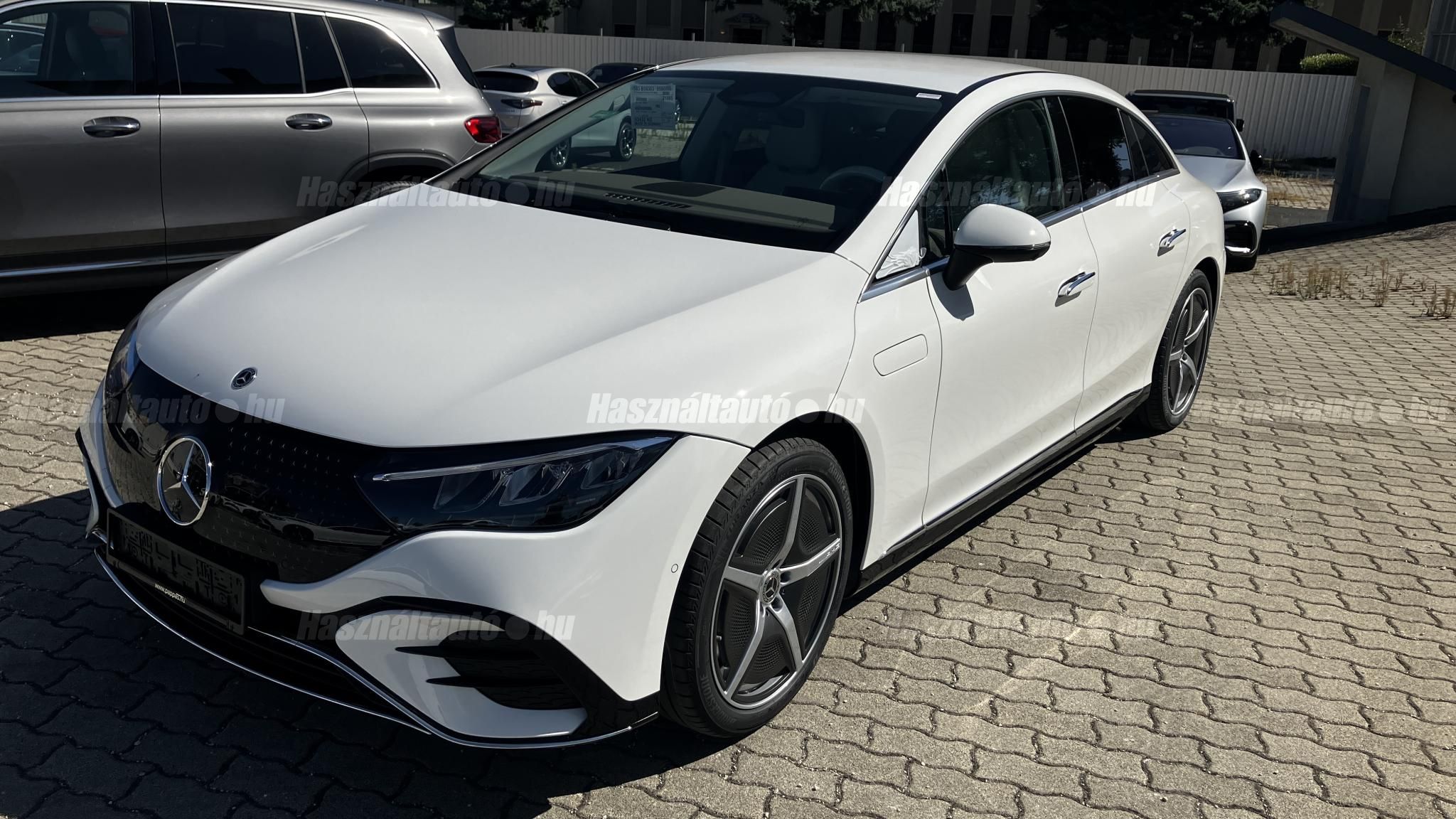 MERCEDES-BENZ EQE 2025/8 - 1