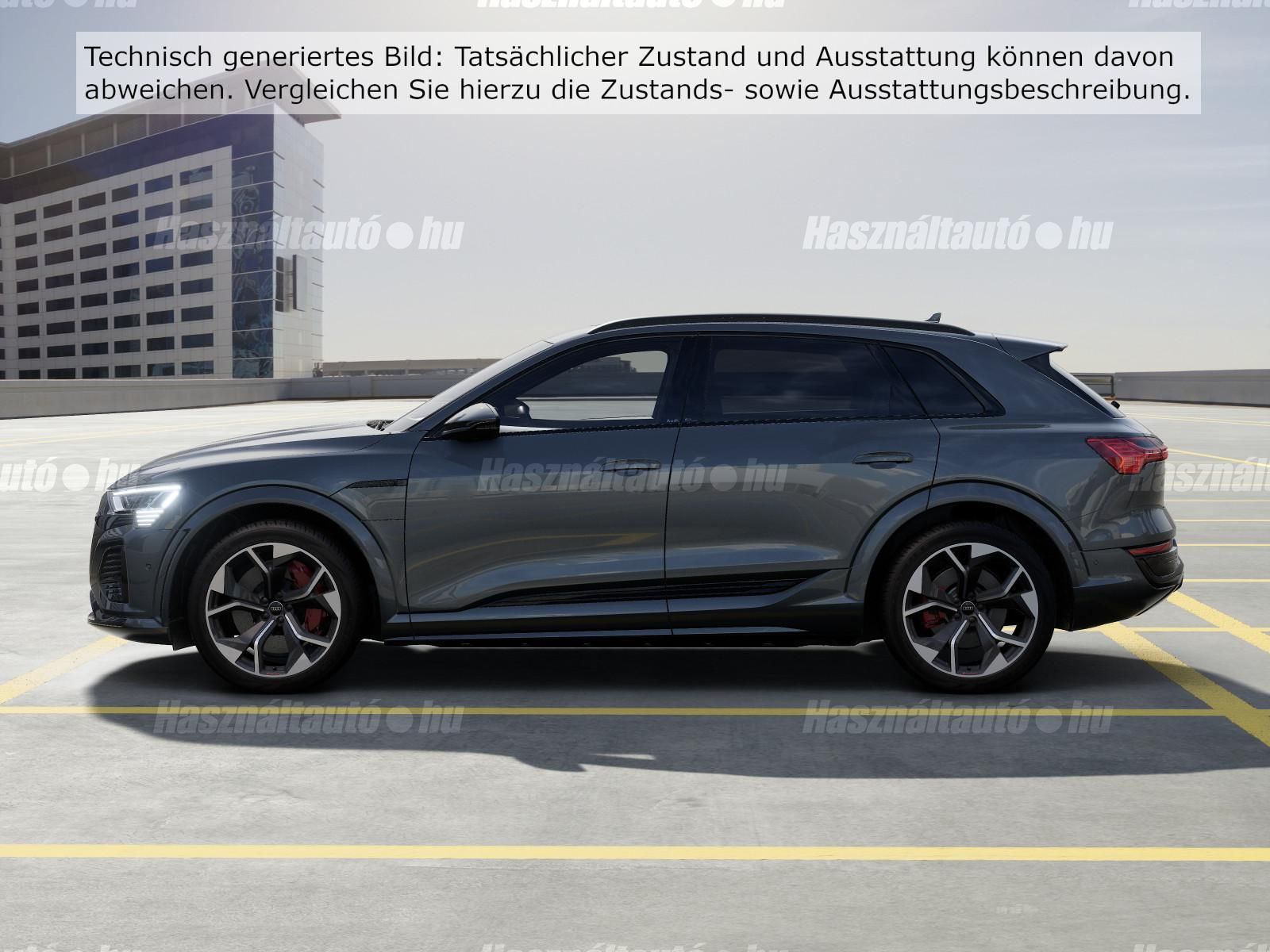 AUDI E-TRON 2023 - 1