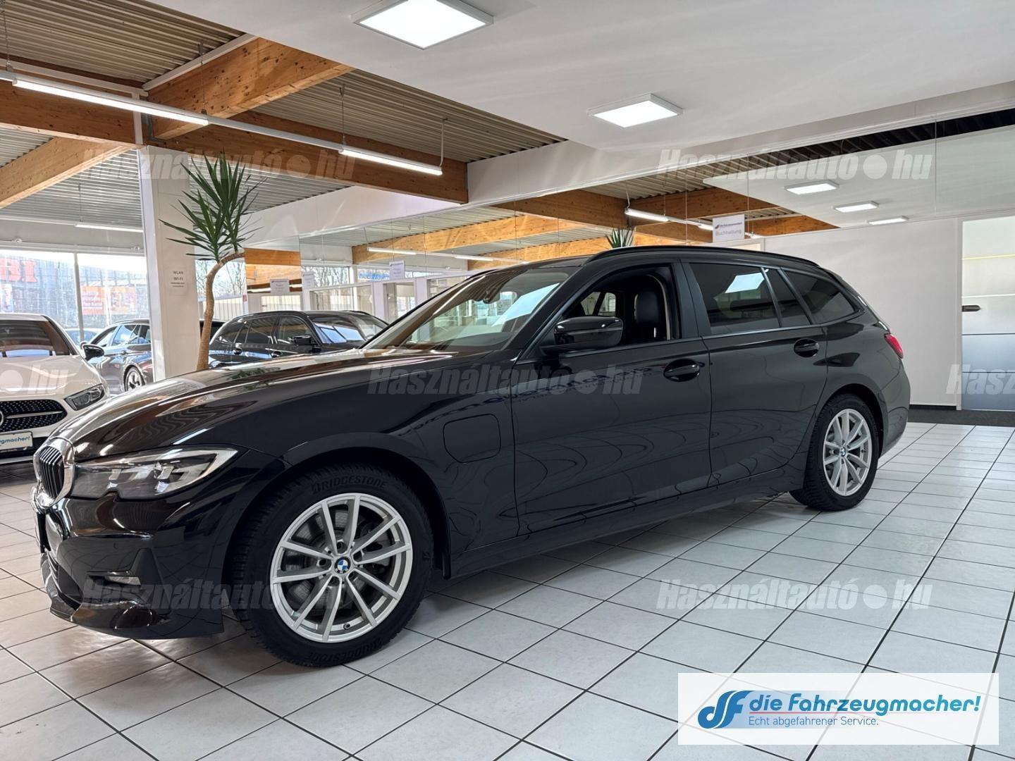 BMW 320 2021 - 1