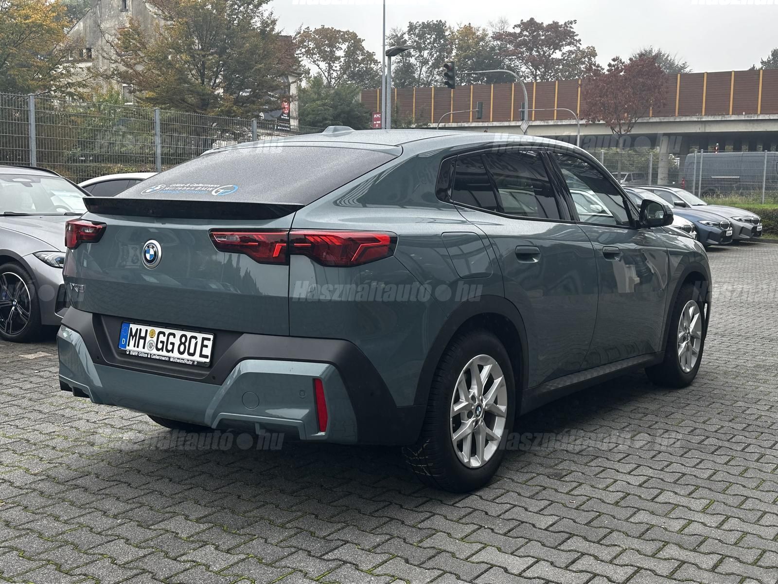 BMW IX2 2024 - 1