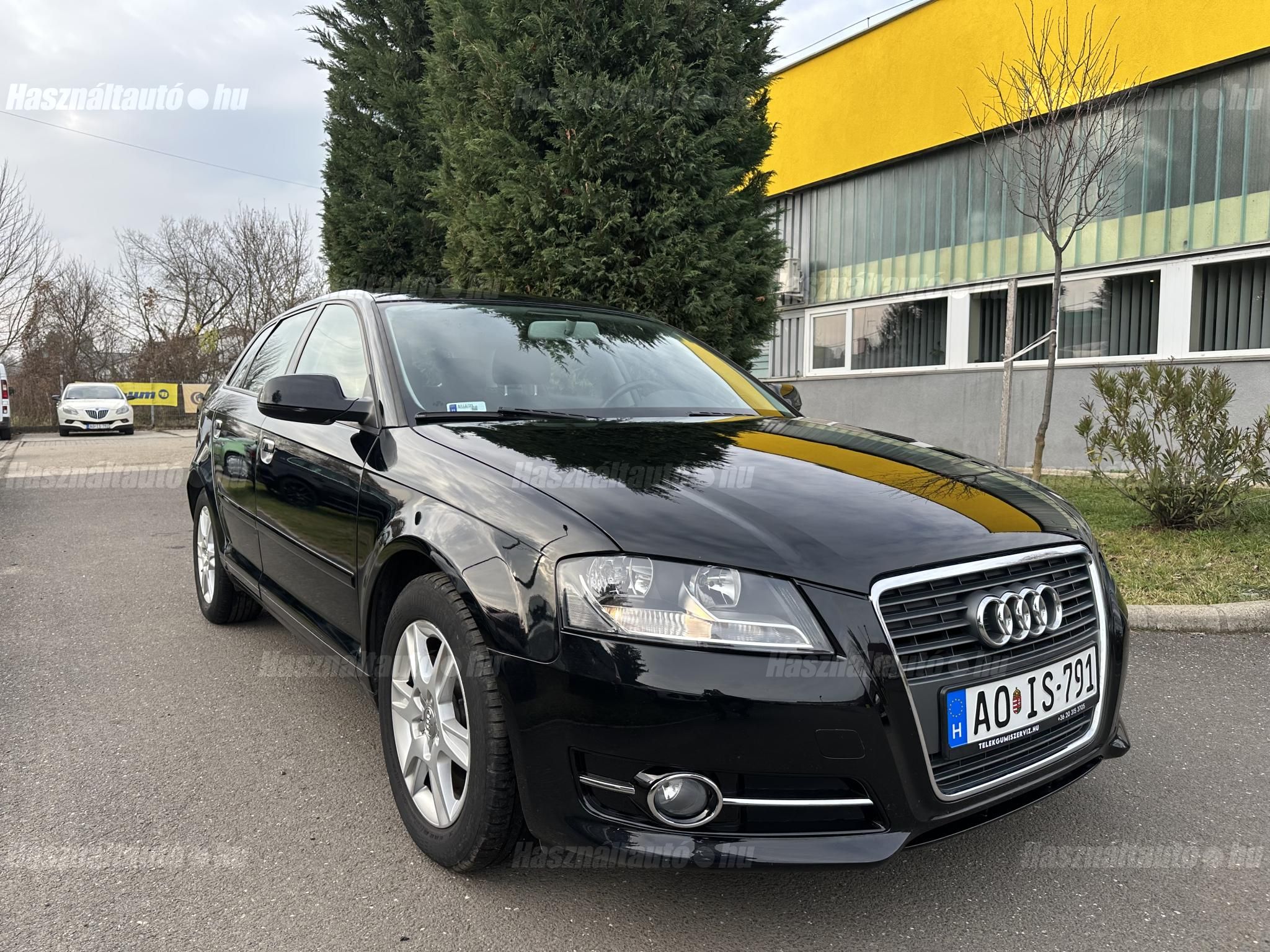 AUDI A3 2012/6 - 1