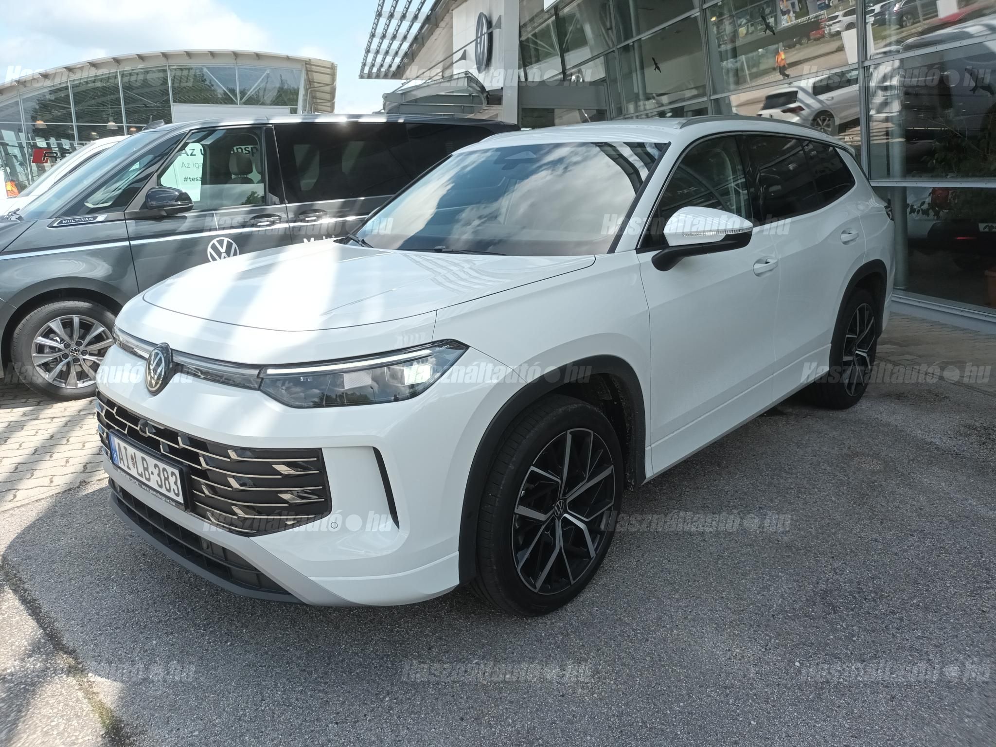 VOLKSWAGEN TAYRON 2025/5 - 1