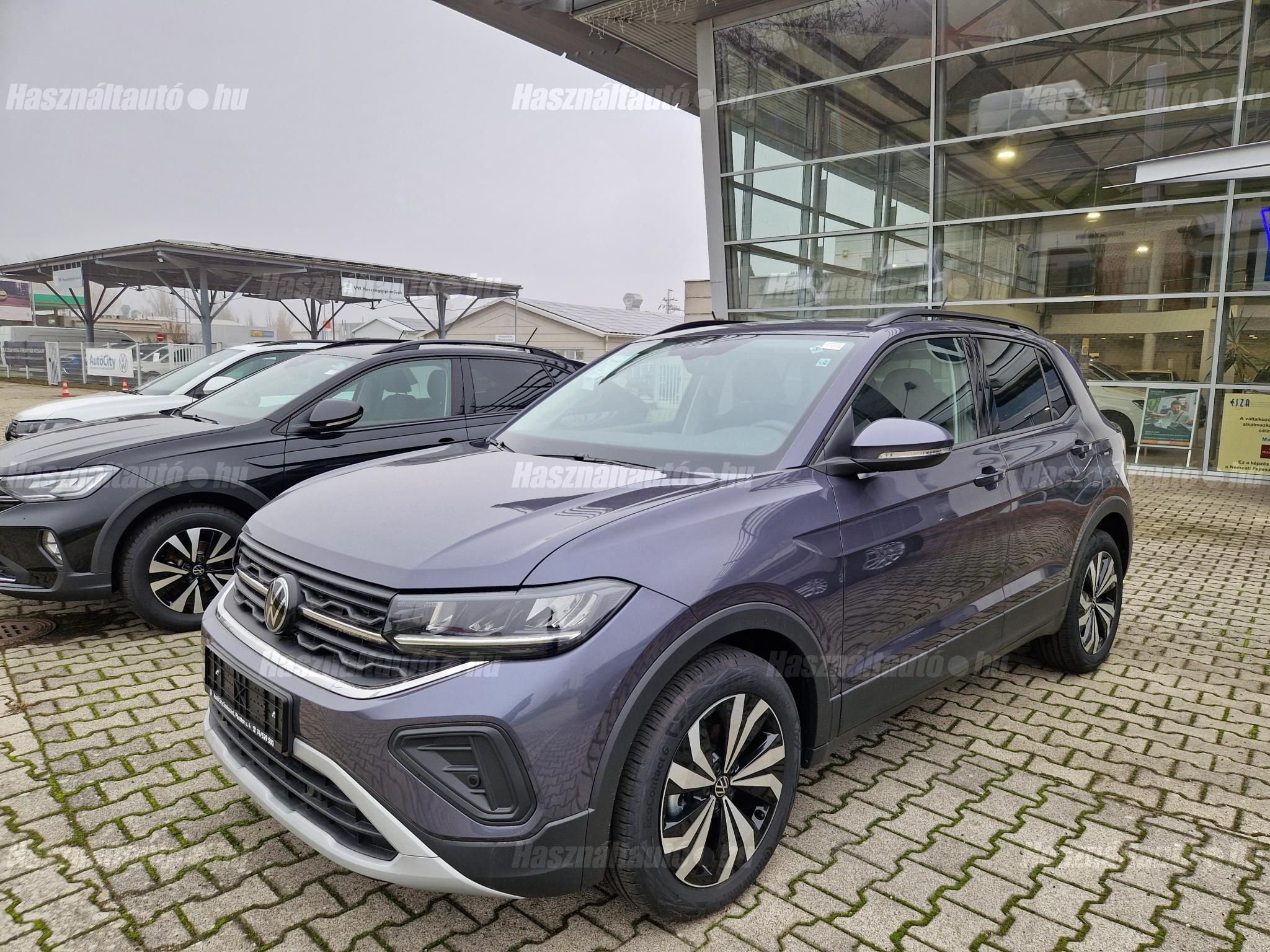 VOLKSWAGEN T-CROSS 2025 - 1