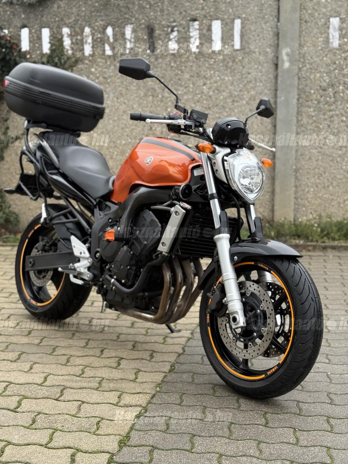 YAMAHA FZ6-N 2006/6 - 1