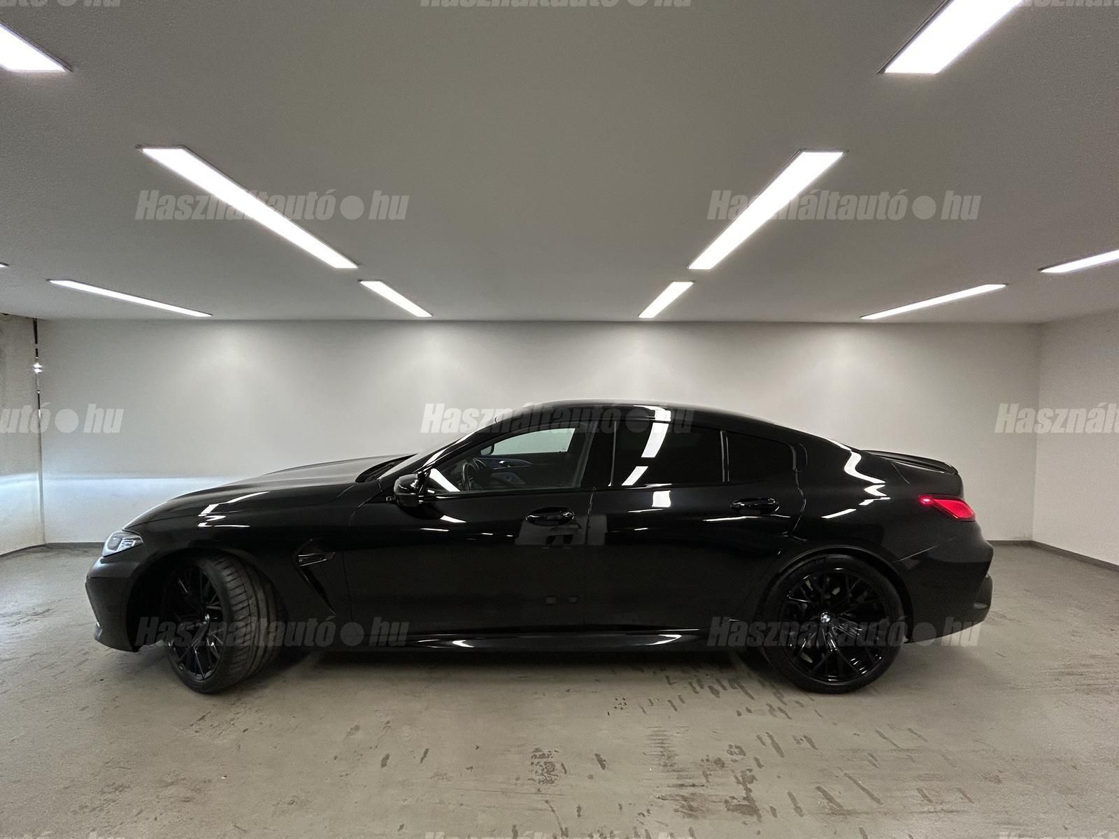 BMW M8 2021 - 1