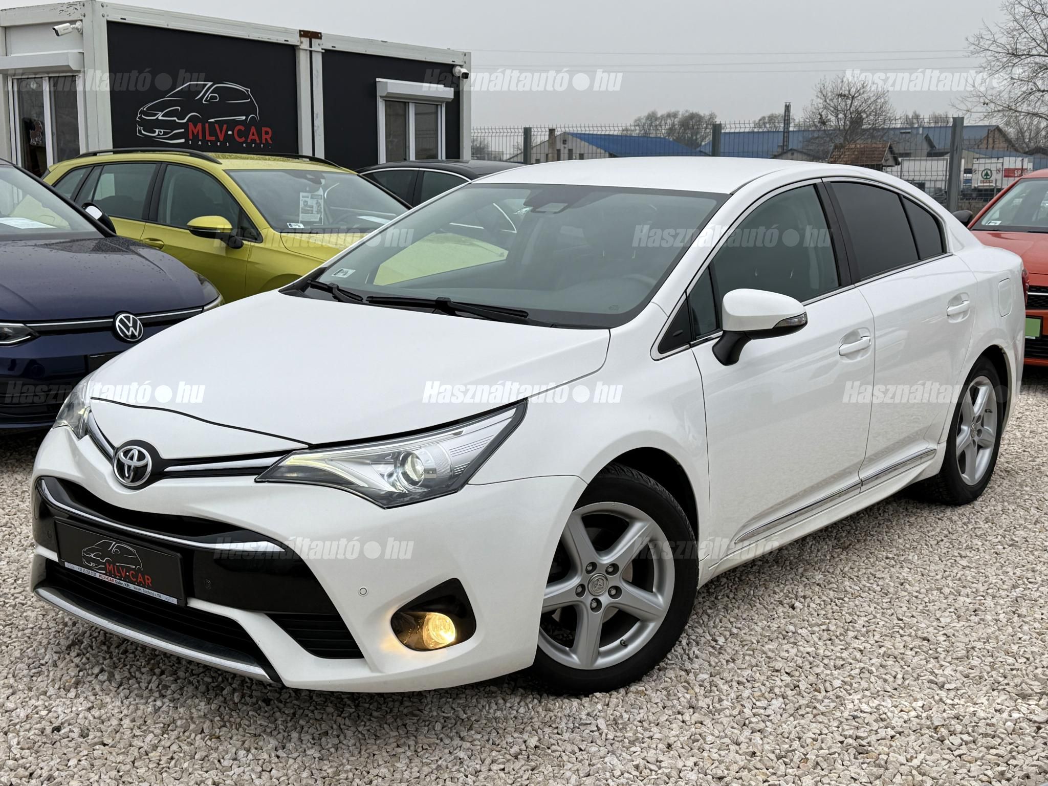 TOYOTA AVENSIS 2016/1 - 1