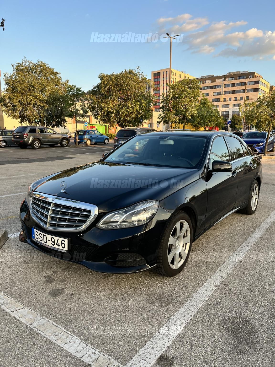 MERCEDES-BENZ E 200 2014/8 - 1