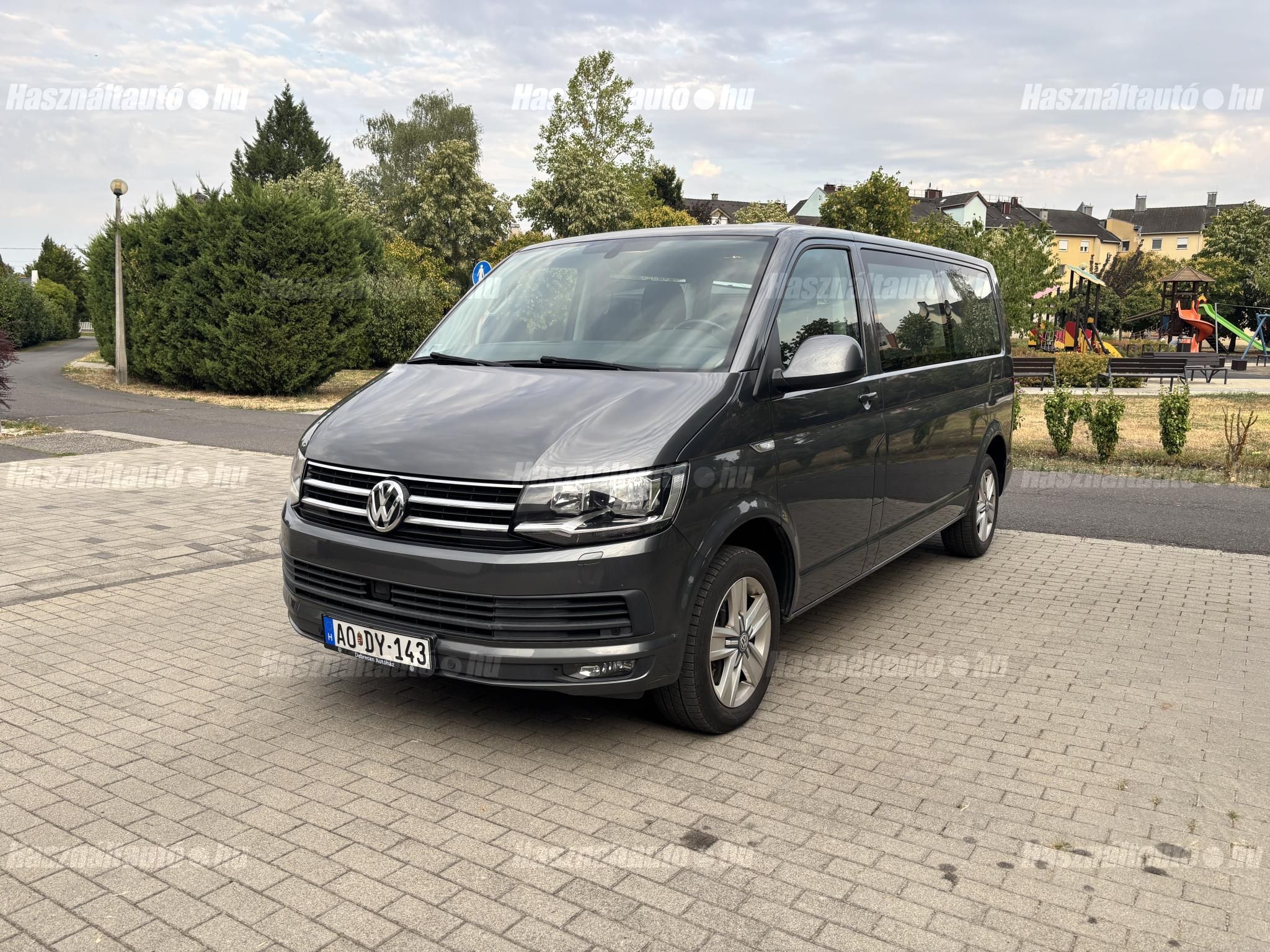 VOLKSWAGEN MULTIVAN 2016/1 - 1