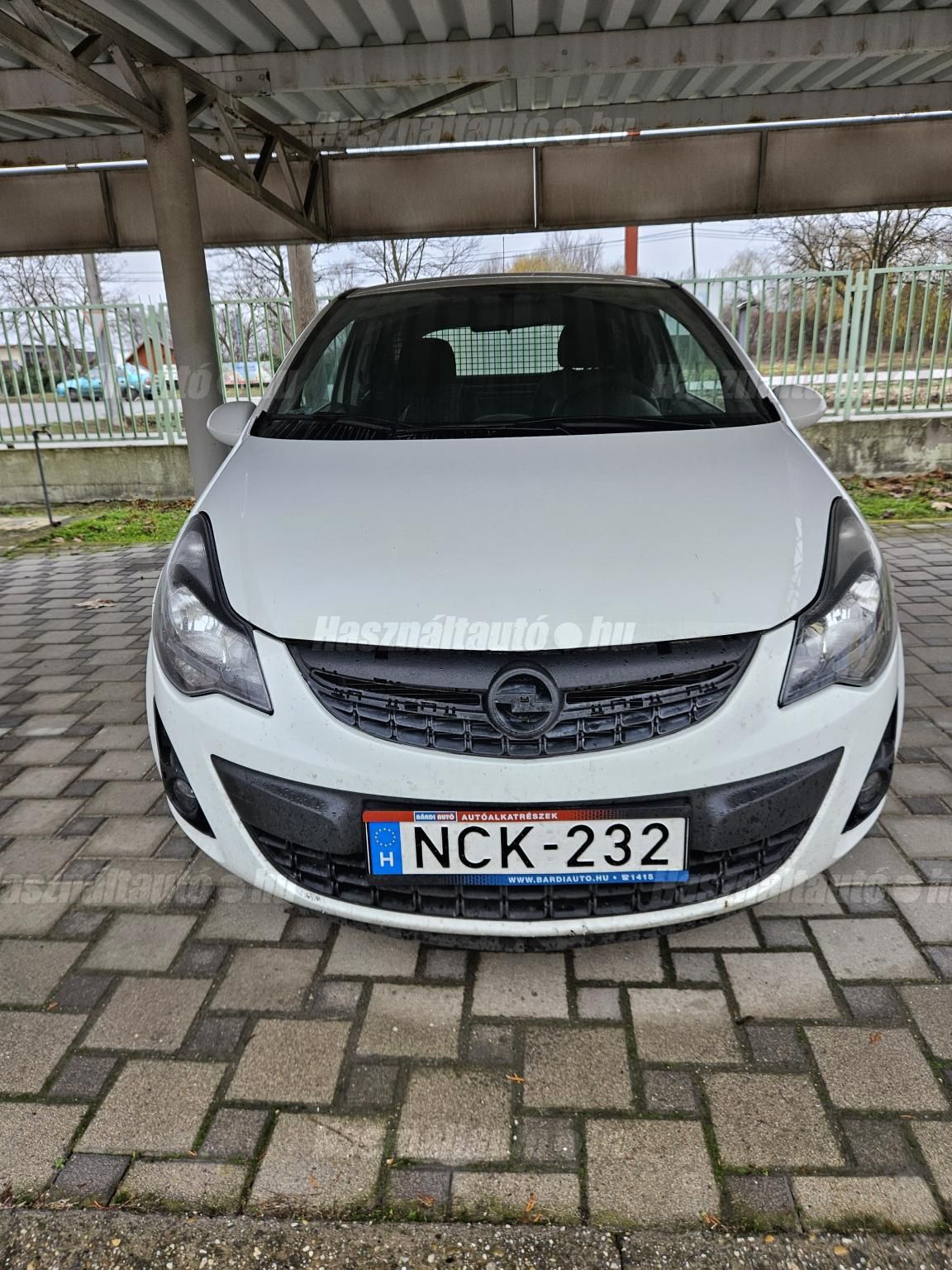 OPEL CORSA 2015/4 - 1