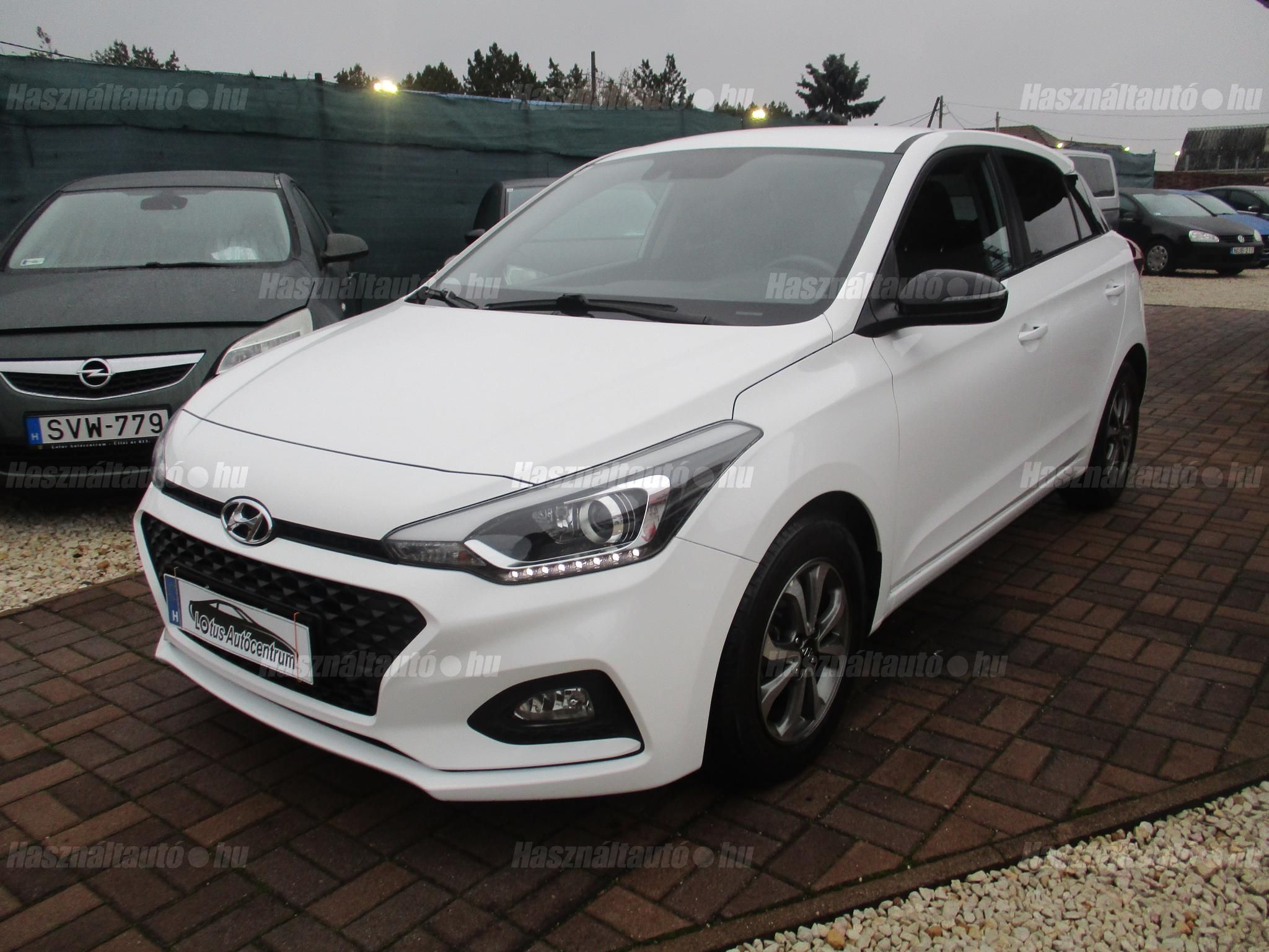 HYUNDAI I20 2019/11 - 1