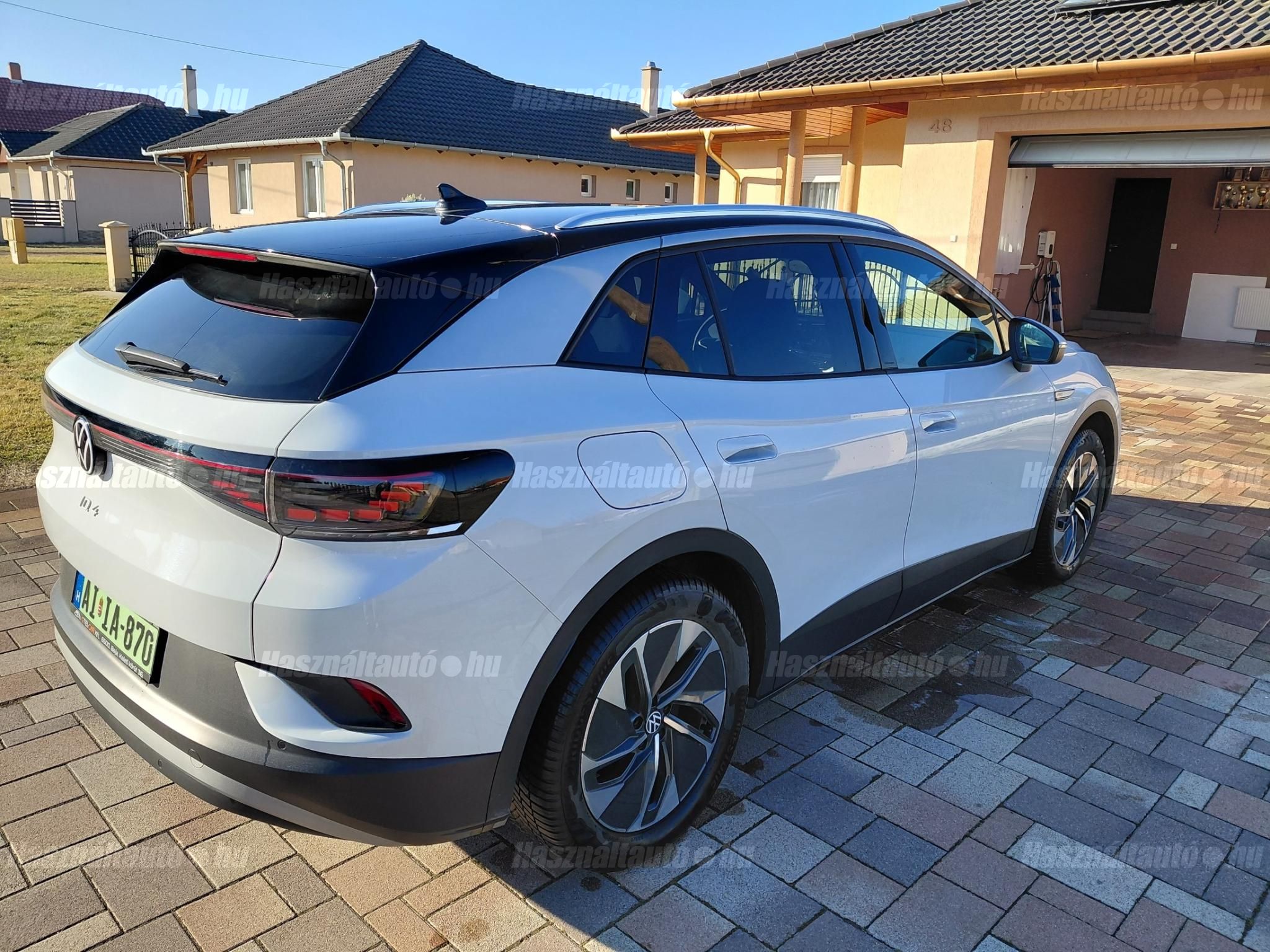 VOLKSWAGEN ID.4 2022/6 - 1