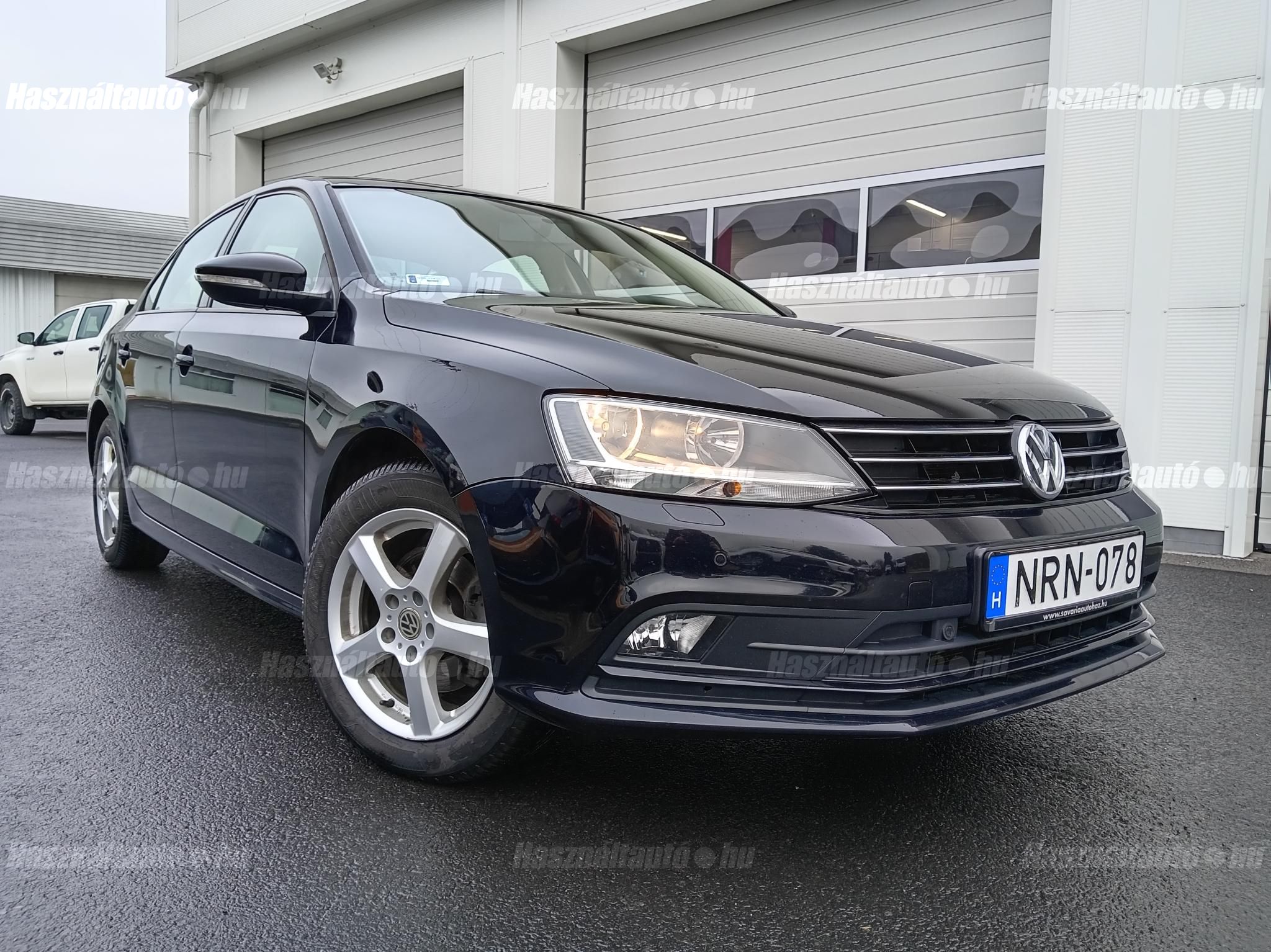 VOLKSWAGEN JETTA 2016/6 - 1