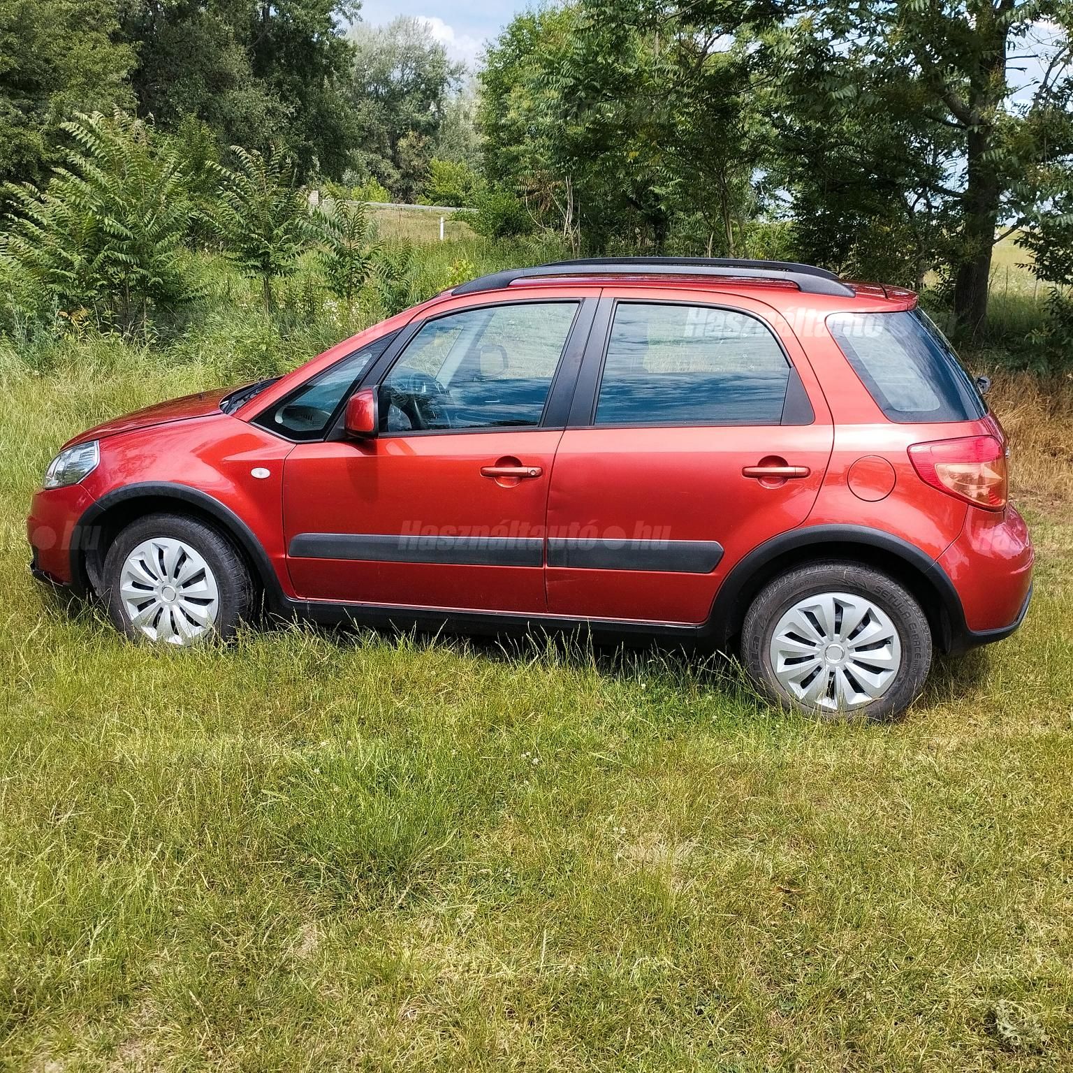 SUZUKI SX4 2010/4 - 1