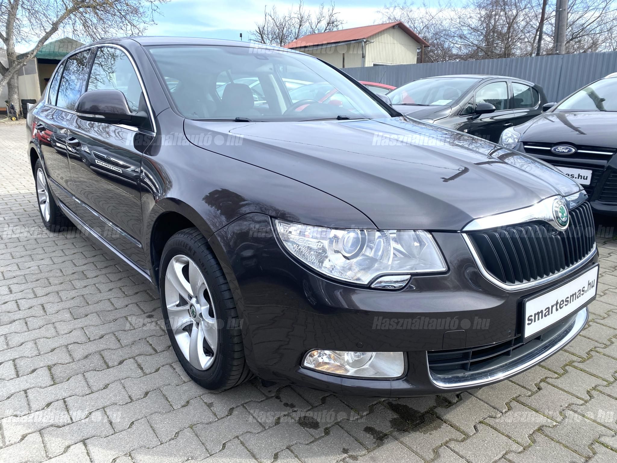 SKODA SUPERB 2010/12 - 1