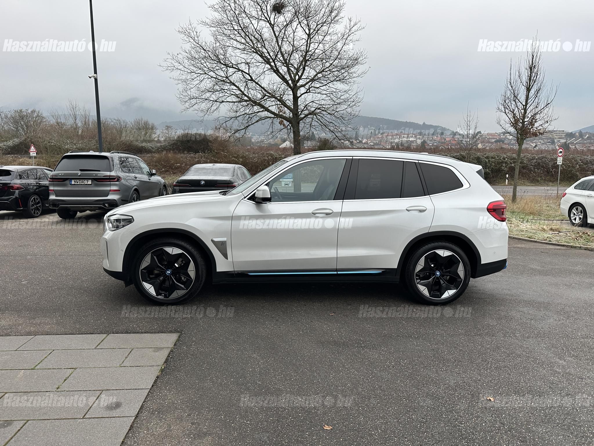 BMW IX3 2021/7 - 1