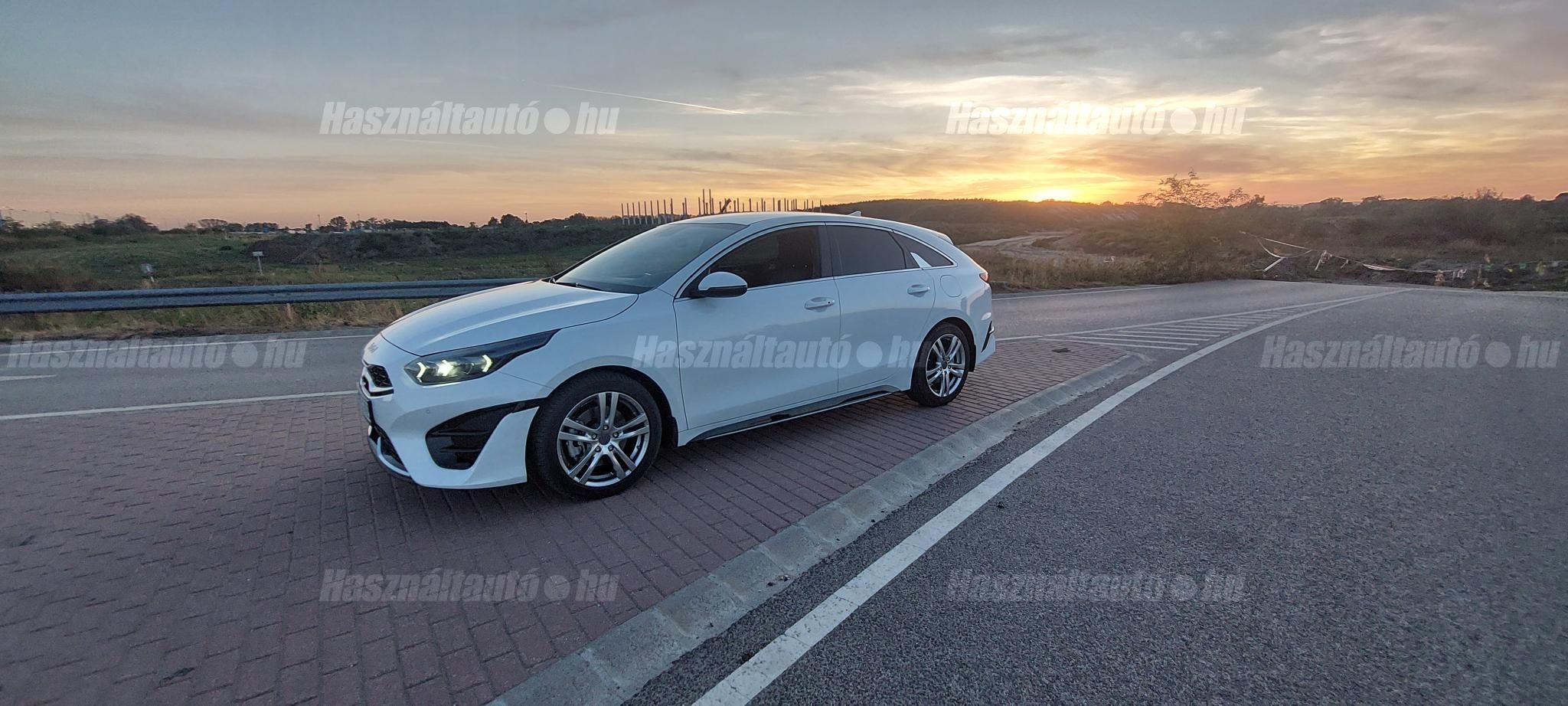 KIA PRO CEE'D 2023/7 - 1
