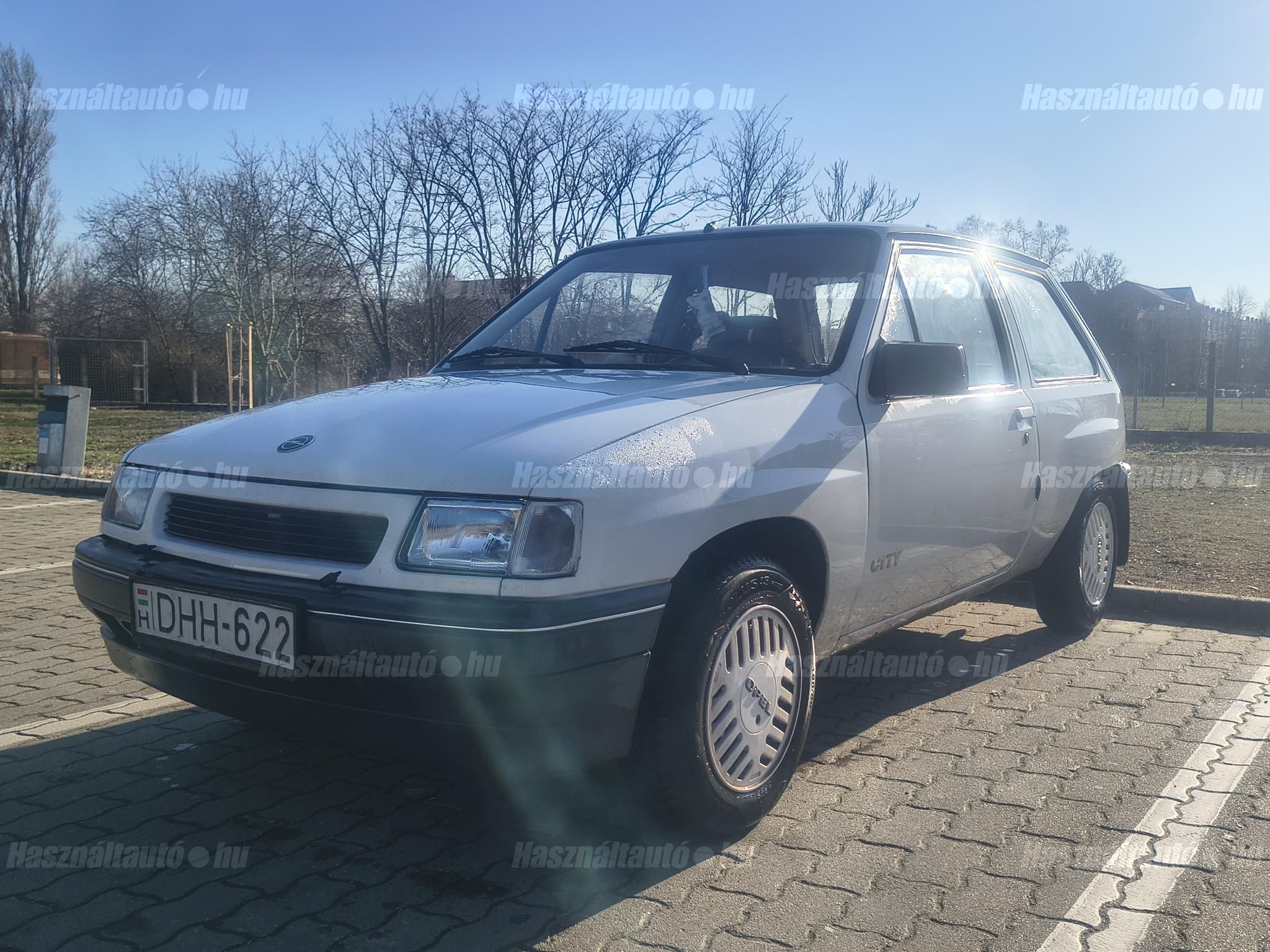 OPEL CORSA A 1993/3 - 1