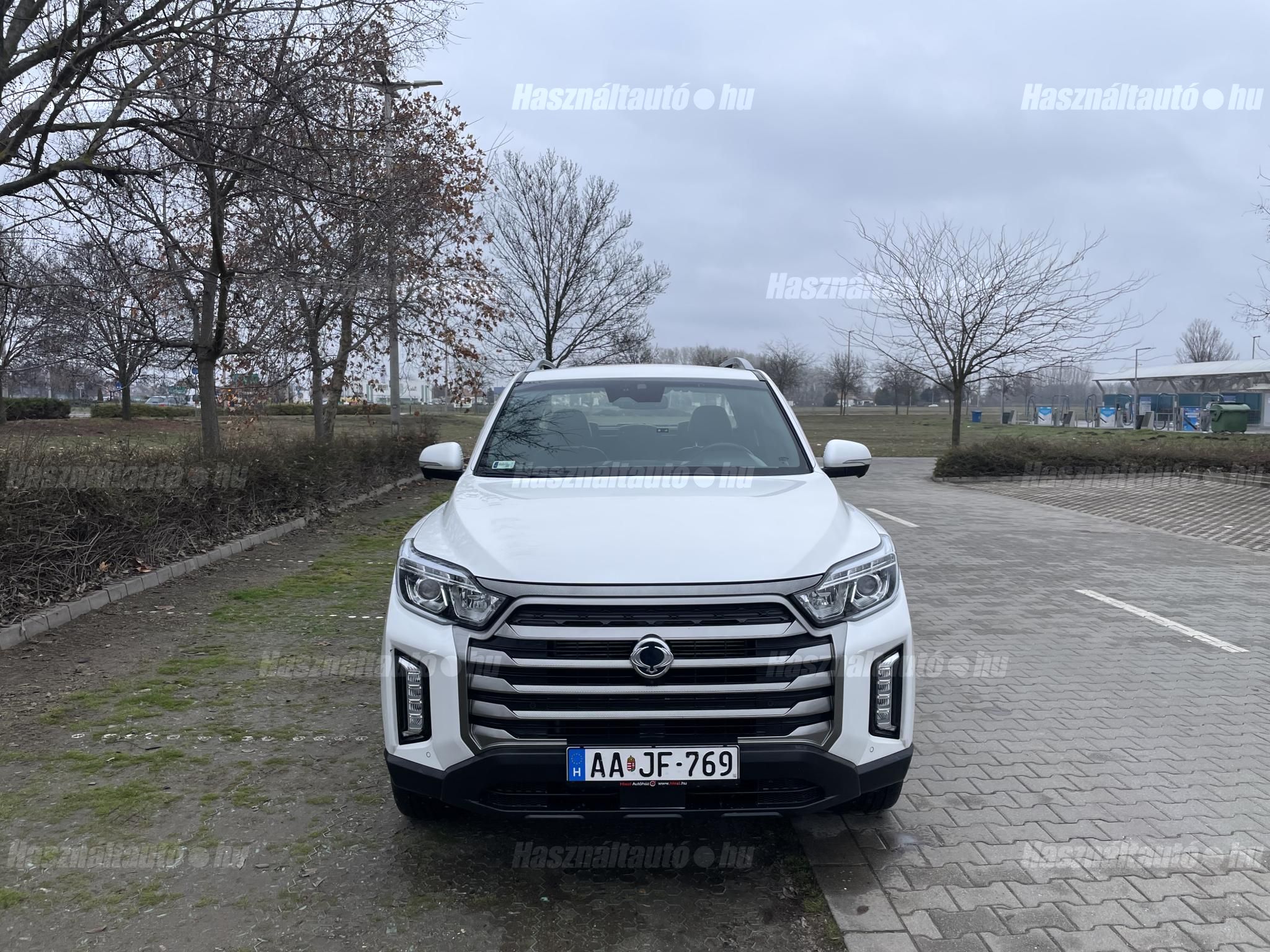 SSANGYONG MUSSO 2022/10 - 1