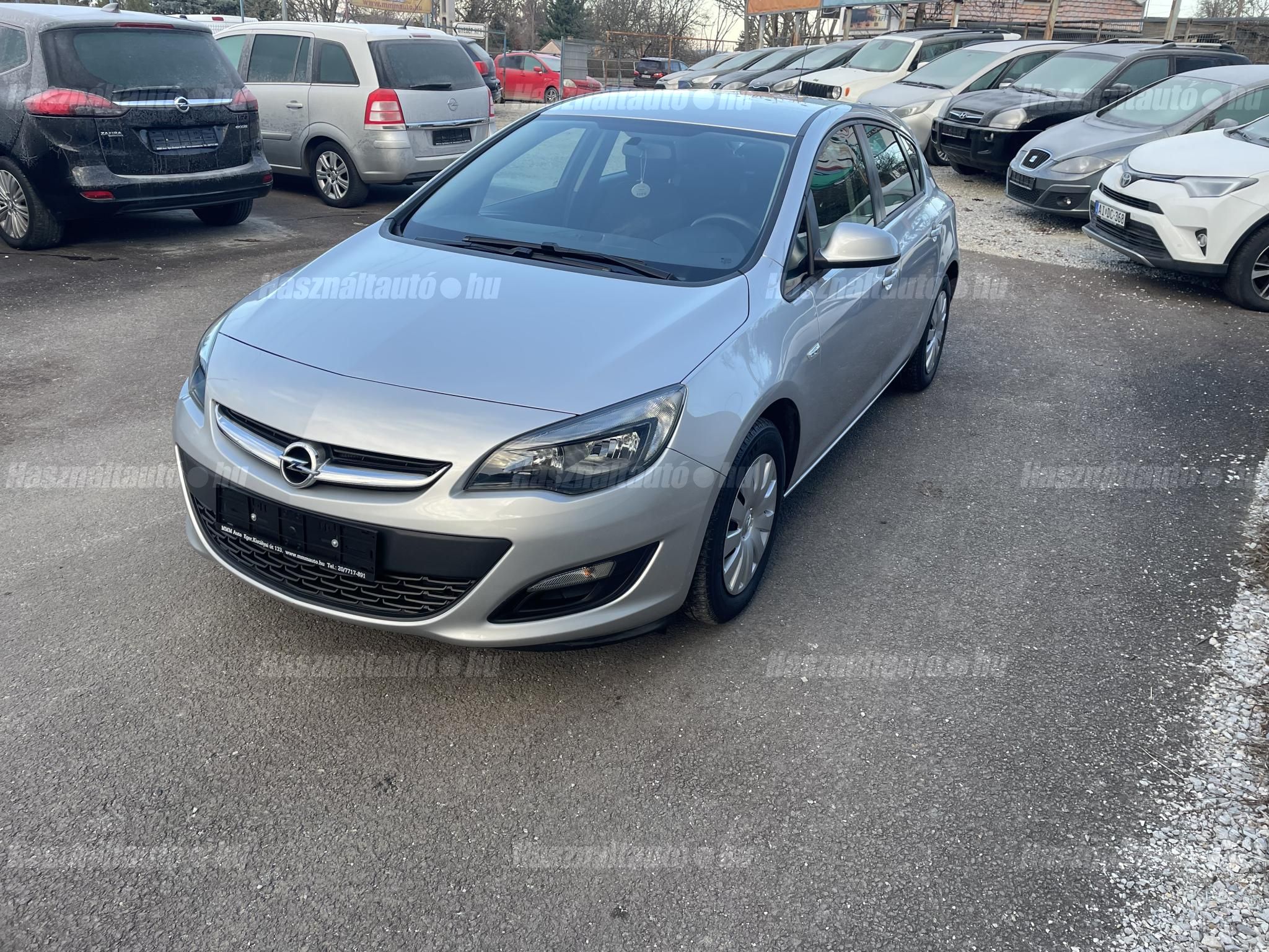 OPEL ASTRA J 2015/7 - 1