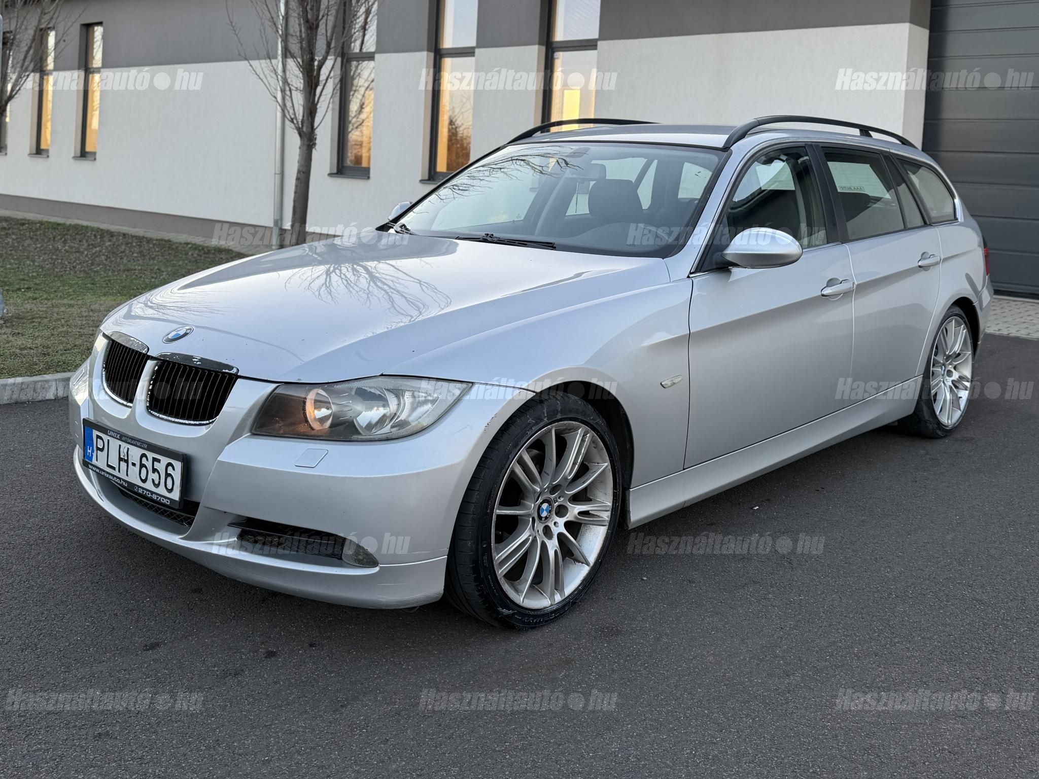 BMW 325 2006/2 - 1