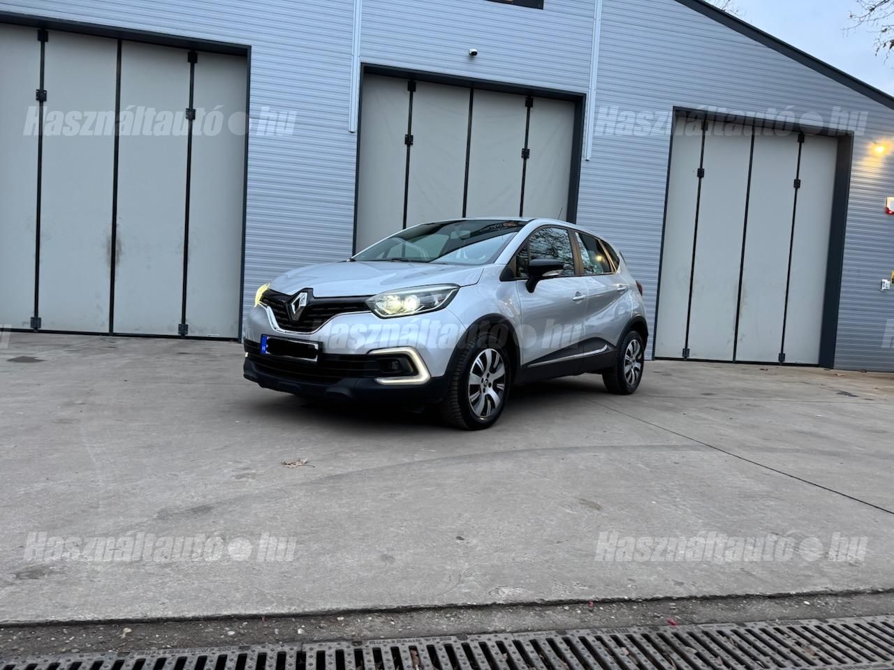 RENAULT CAPTUR 2018 - 1