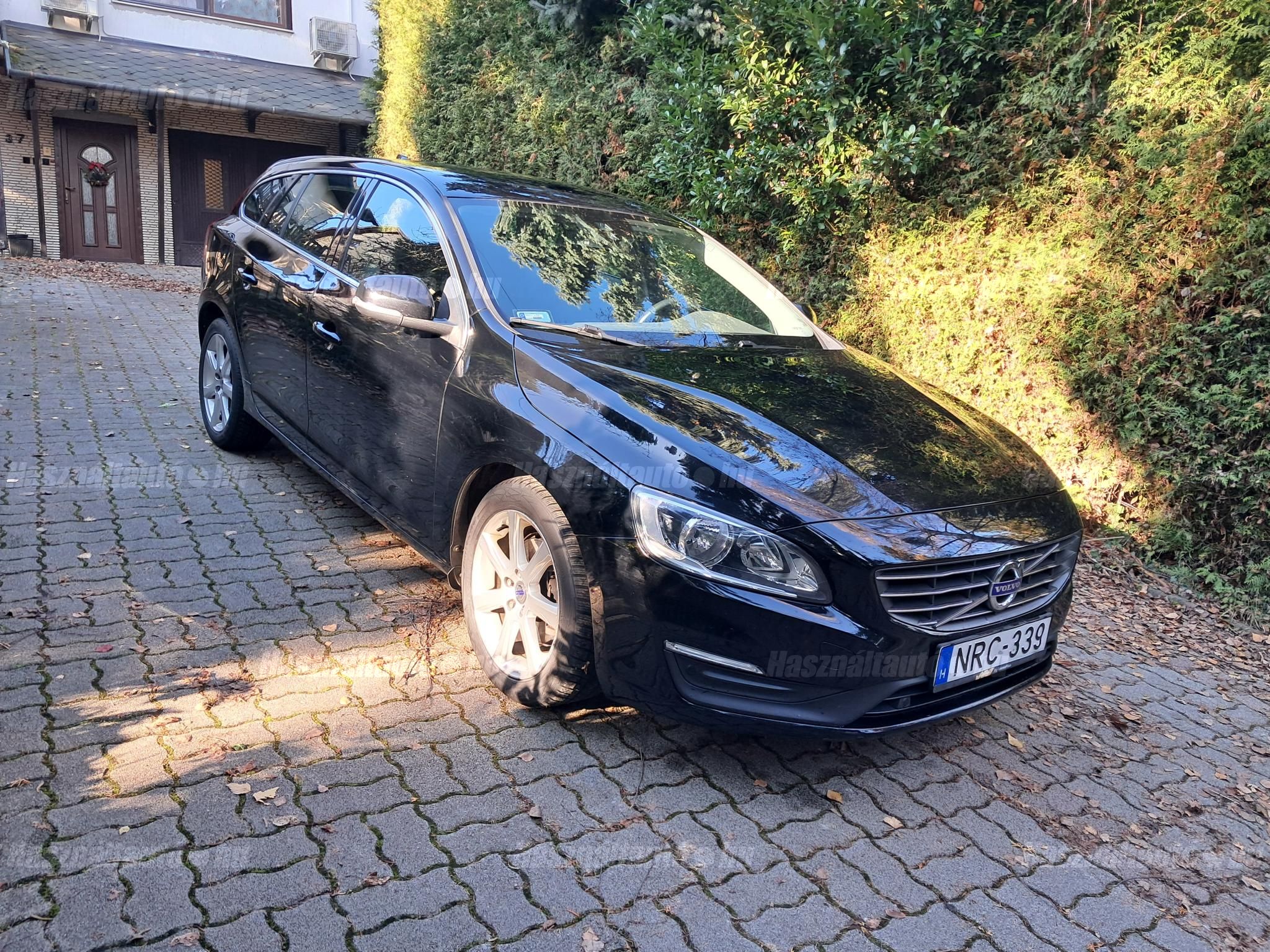 VOLVO V60 2016/7 - 1