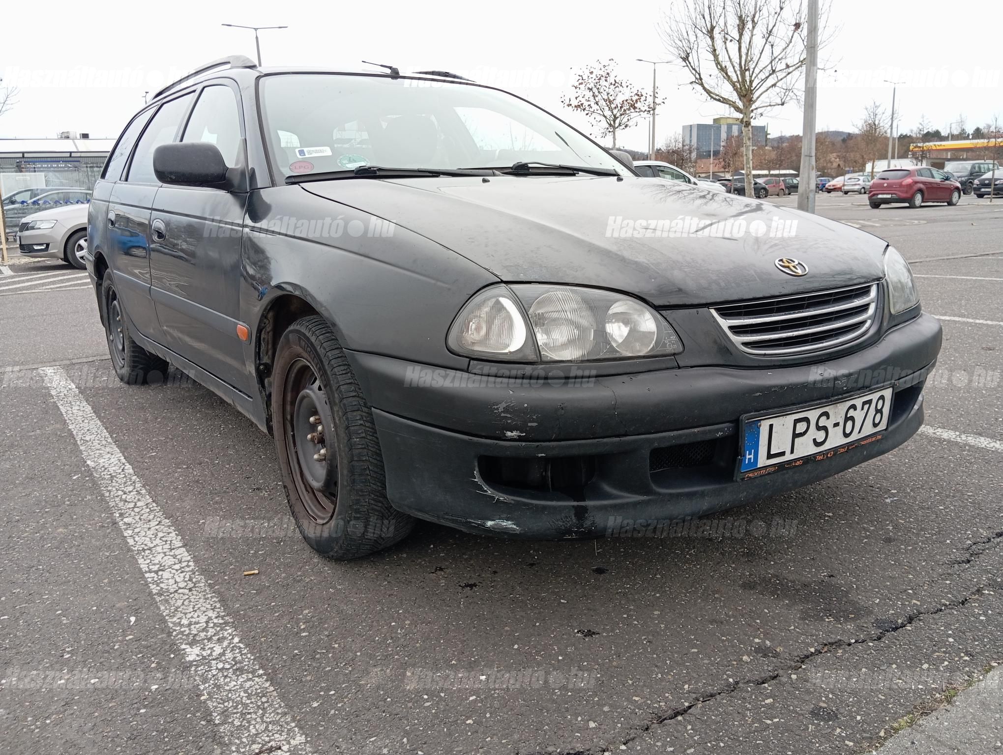 TOYOTA AVENSIS 1998/12 - 1