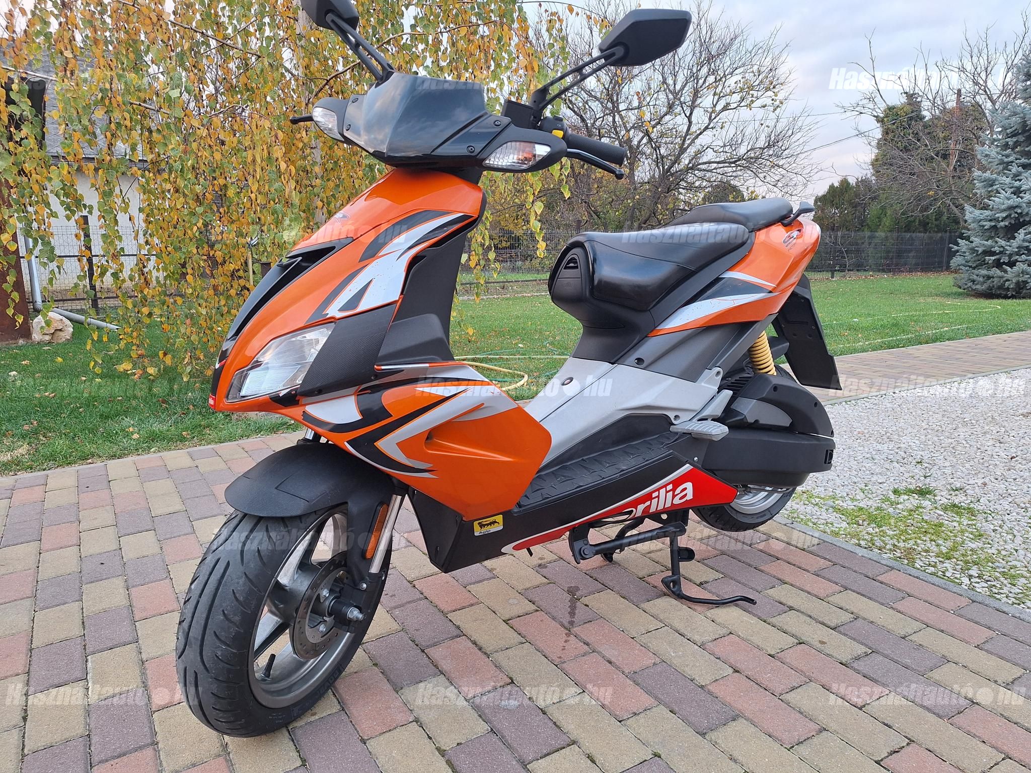 APRILIA SR 50 2009/6 - 1