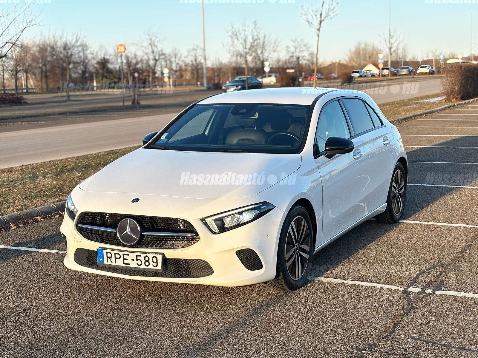 MERCEDES-BENZ A 180 2019/7 - 1