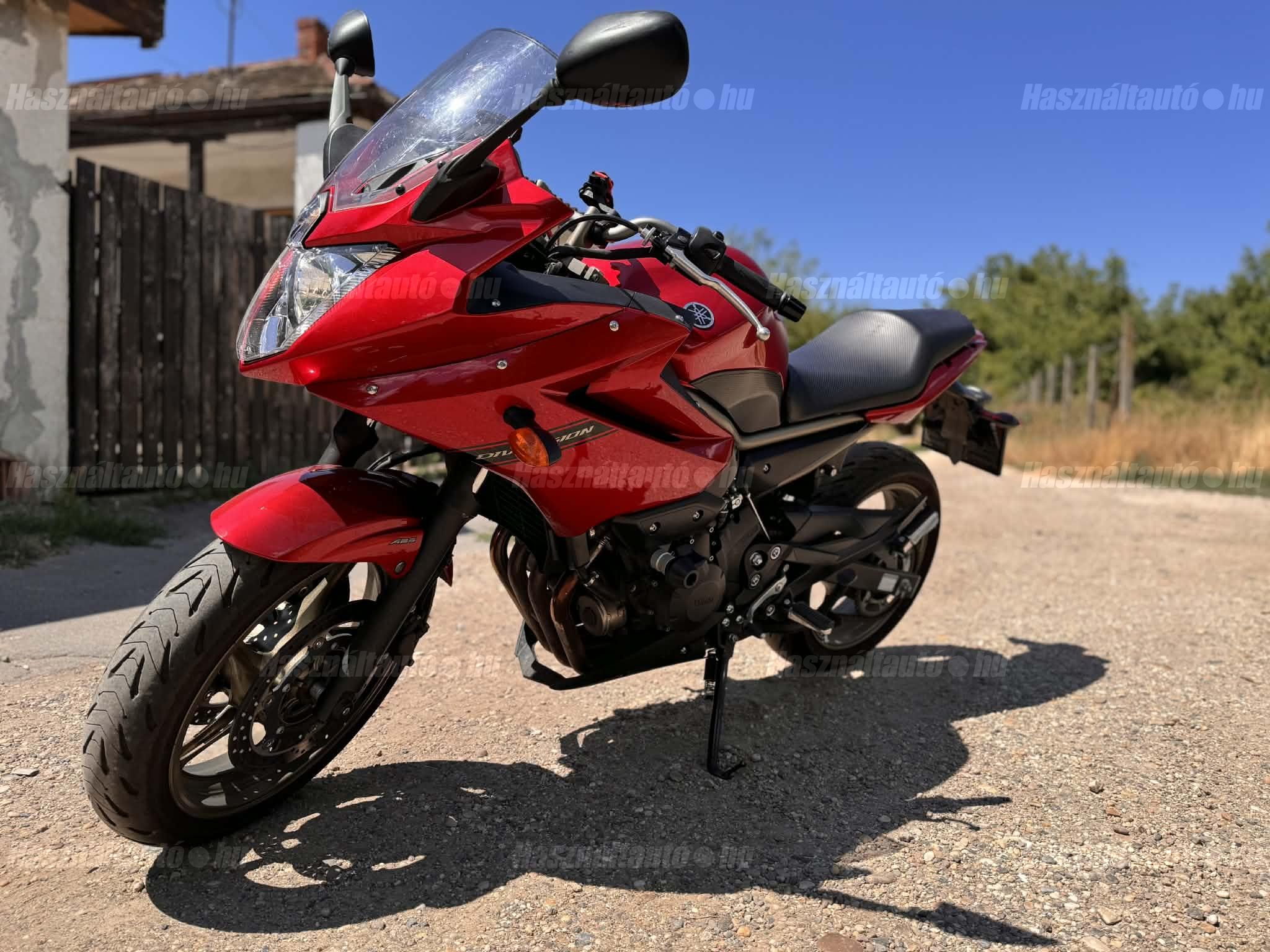 YAMAHA XJ 6 S 2009 - 1