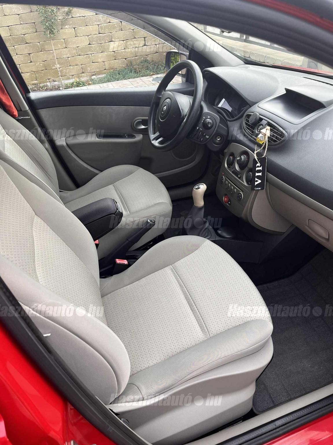 RENAULT CLIO 2008/5 - 1