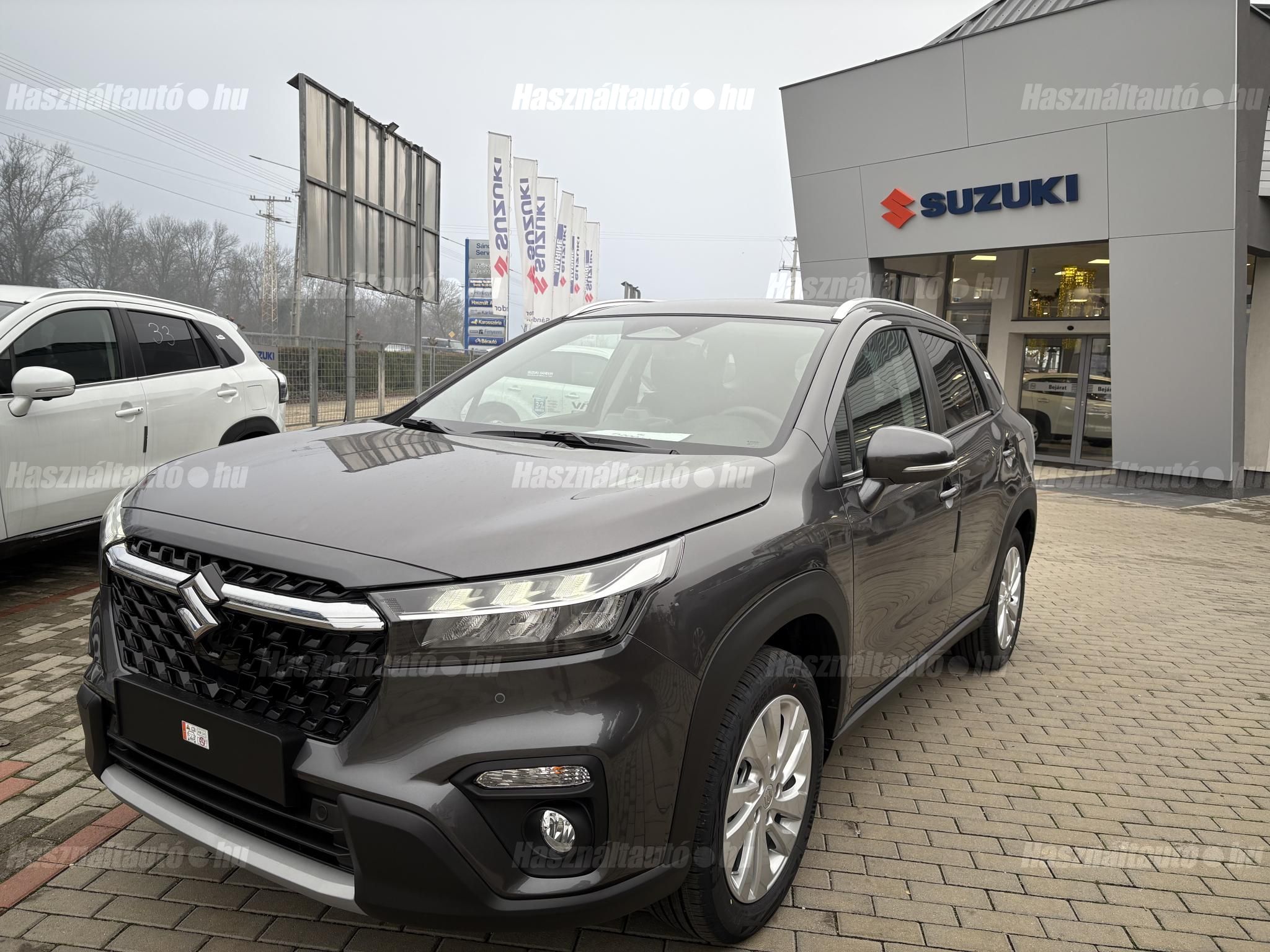 SUZUKI S-CROSS 2025/12 - 1