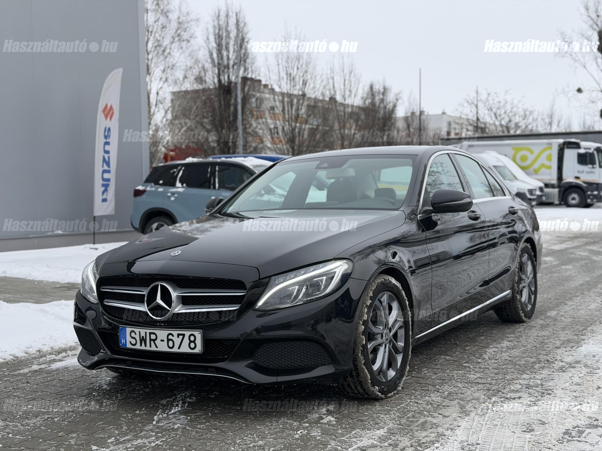 MERCEDES-BENZ C 180 2018/4 - 1
